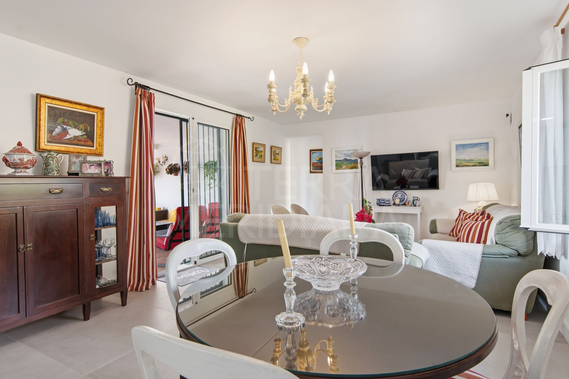 Villa in Puerto Romano, Estepona