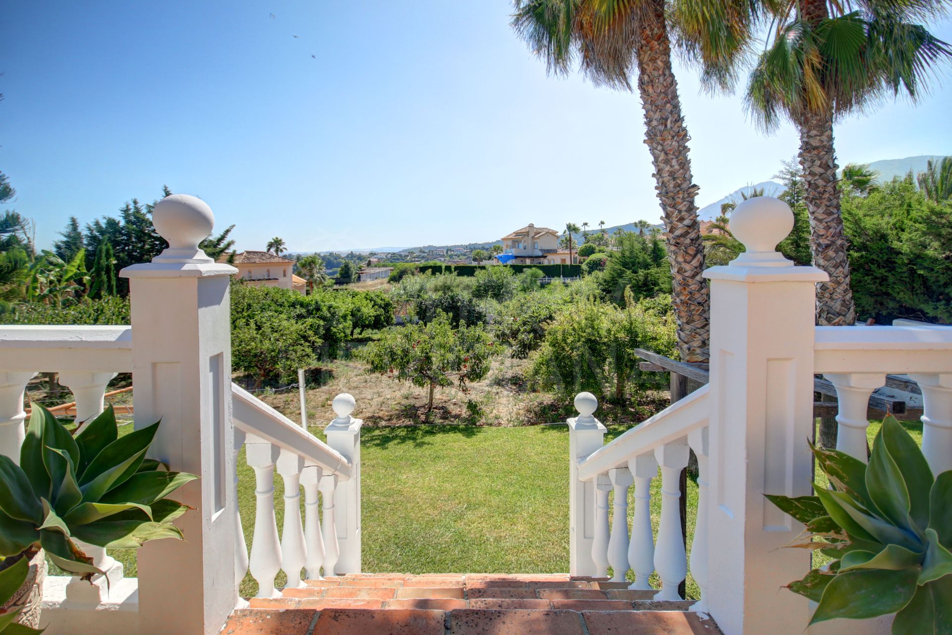 Villa in Puerto Romano, Estepona