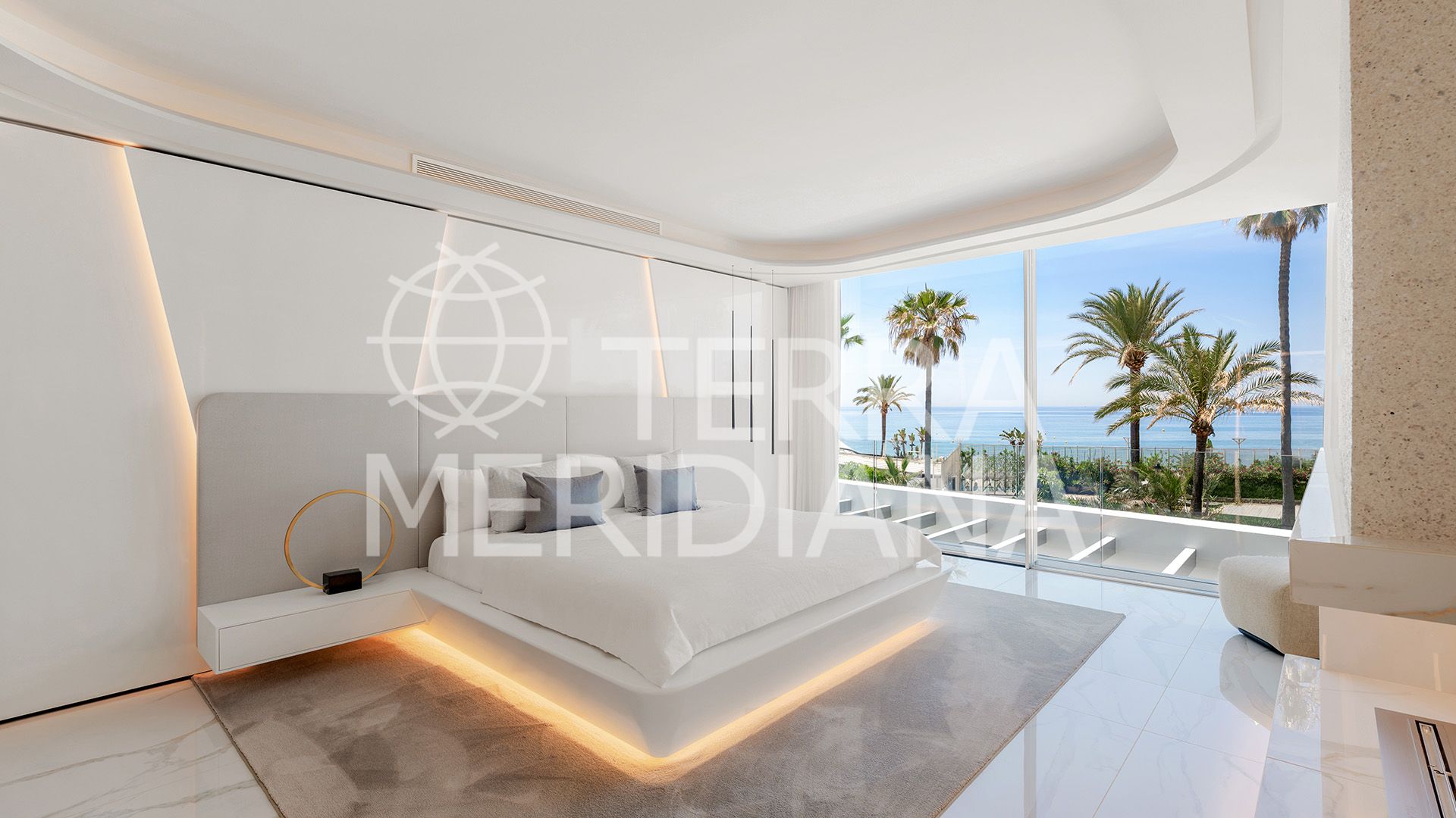 Villa in Los Monteros Playa, Marbella