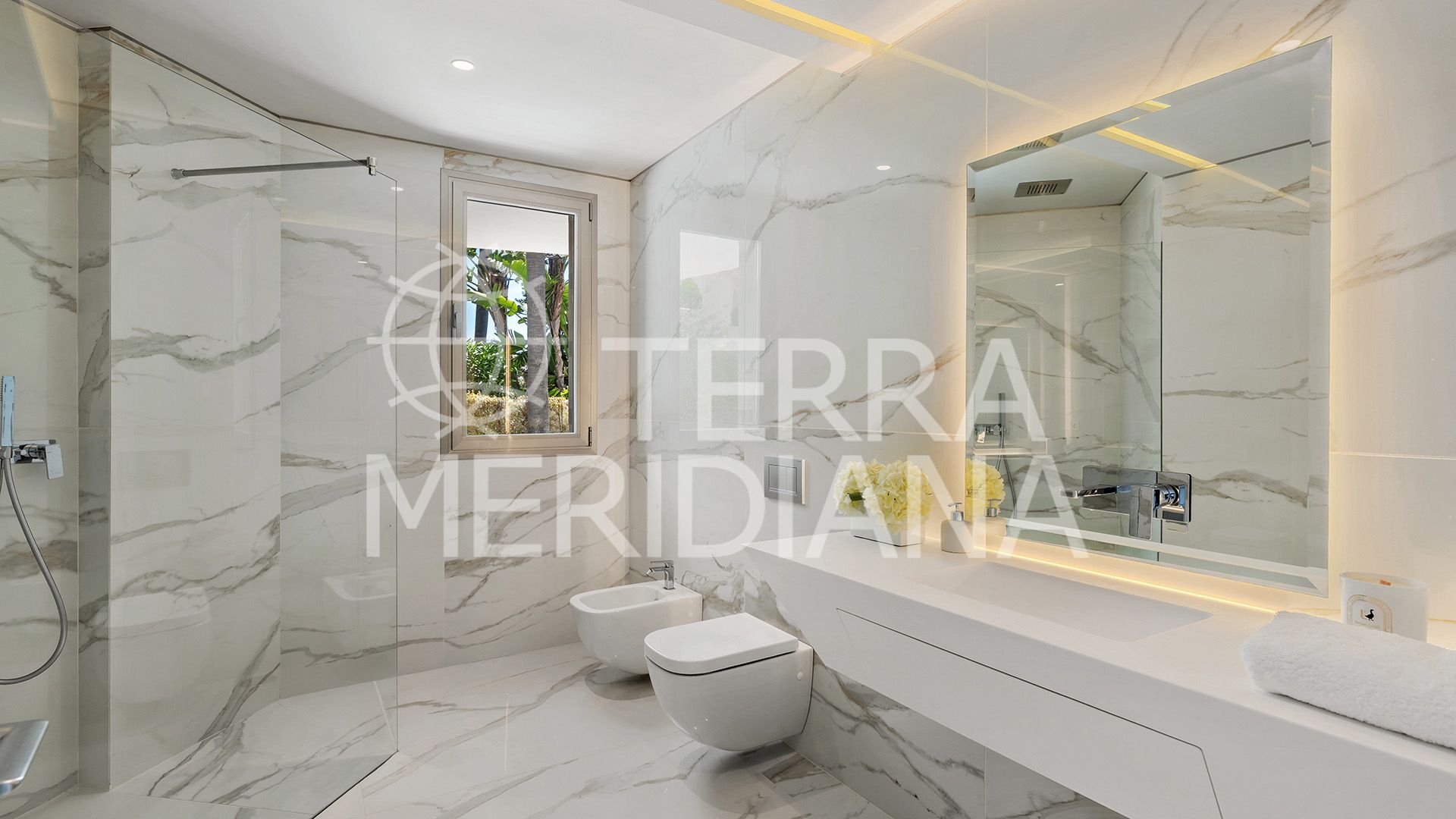 Villa in Los Monteros Playa, Marbella