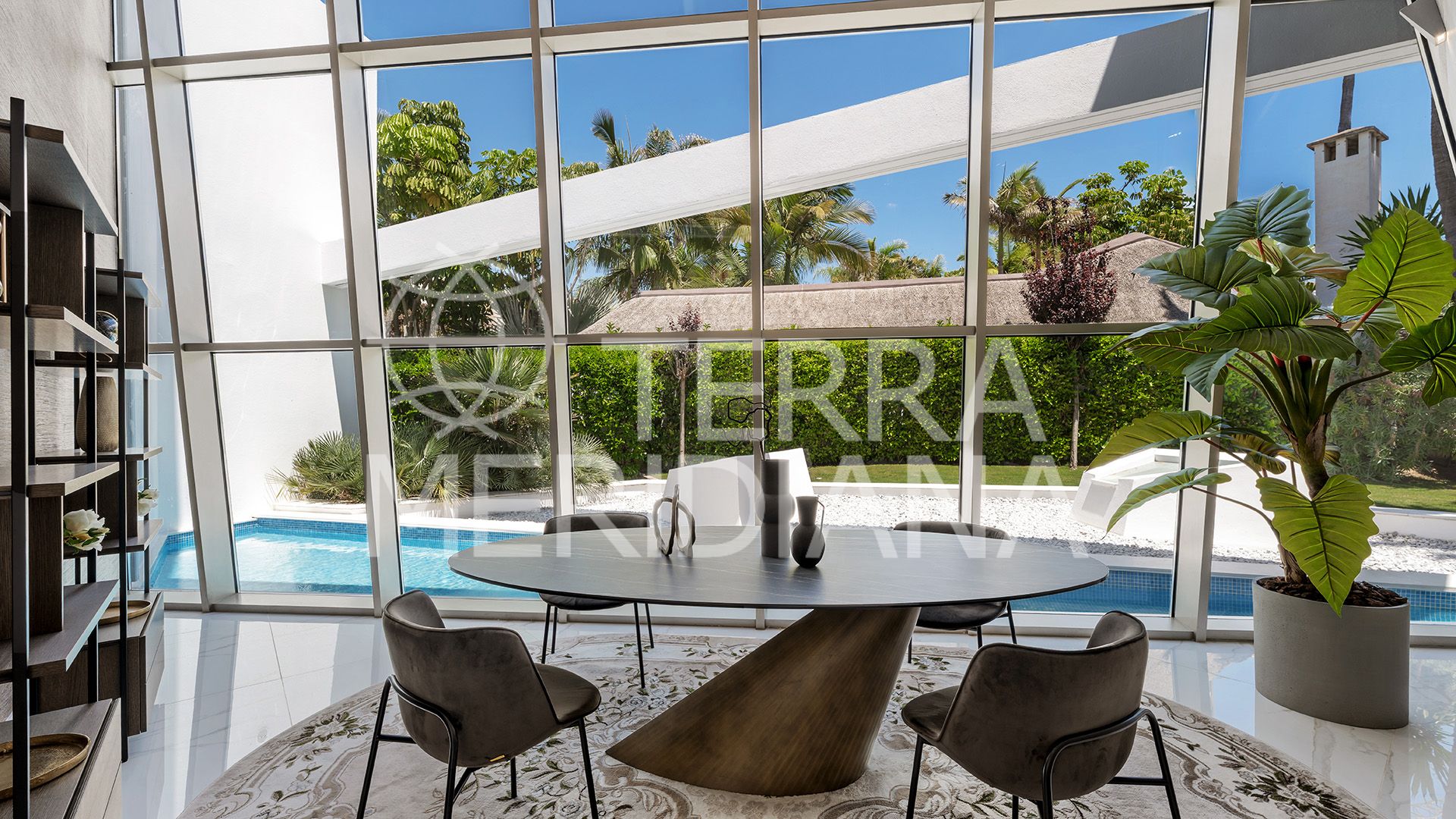 Villa in Los Monteros Playa, Marbella