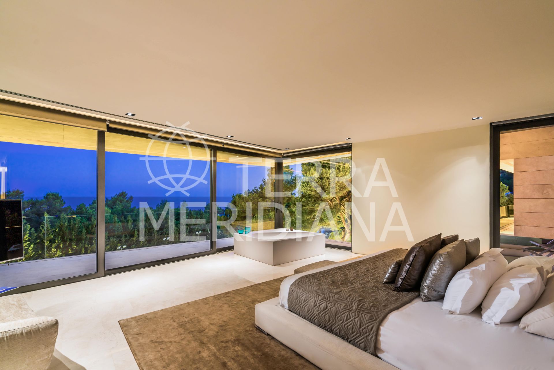 Villa in Cascada de Camojan, Marbella