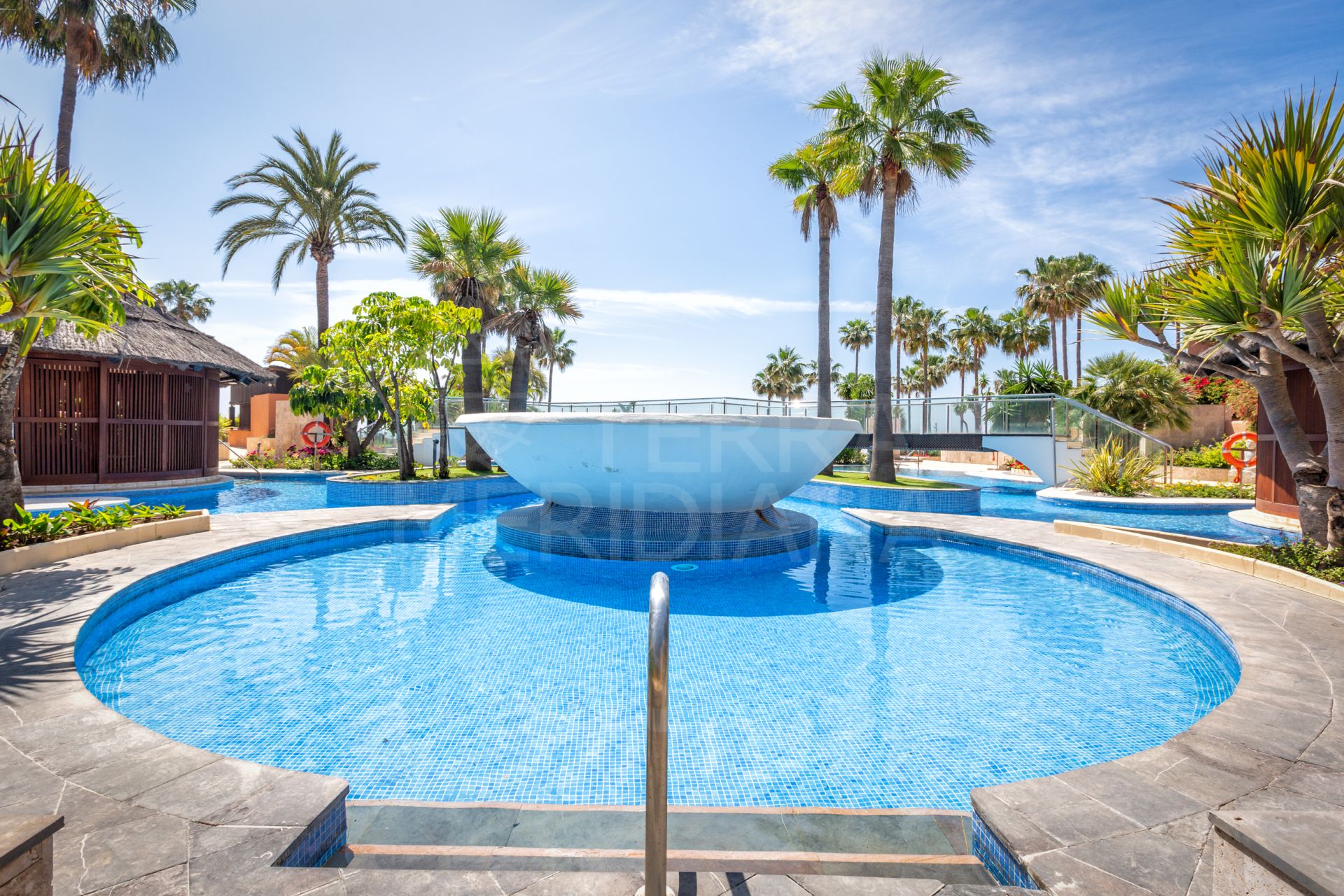 Apartment in Mar Azul, Estepona