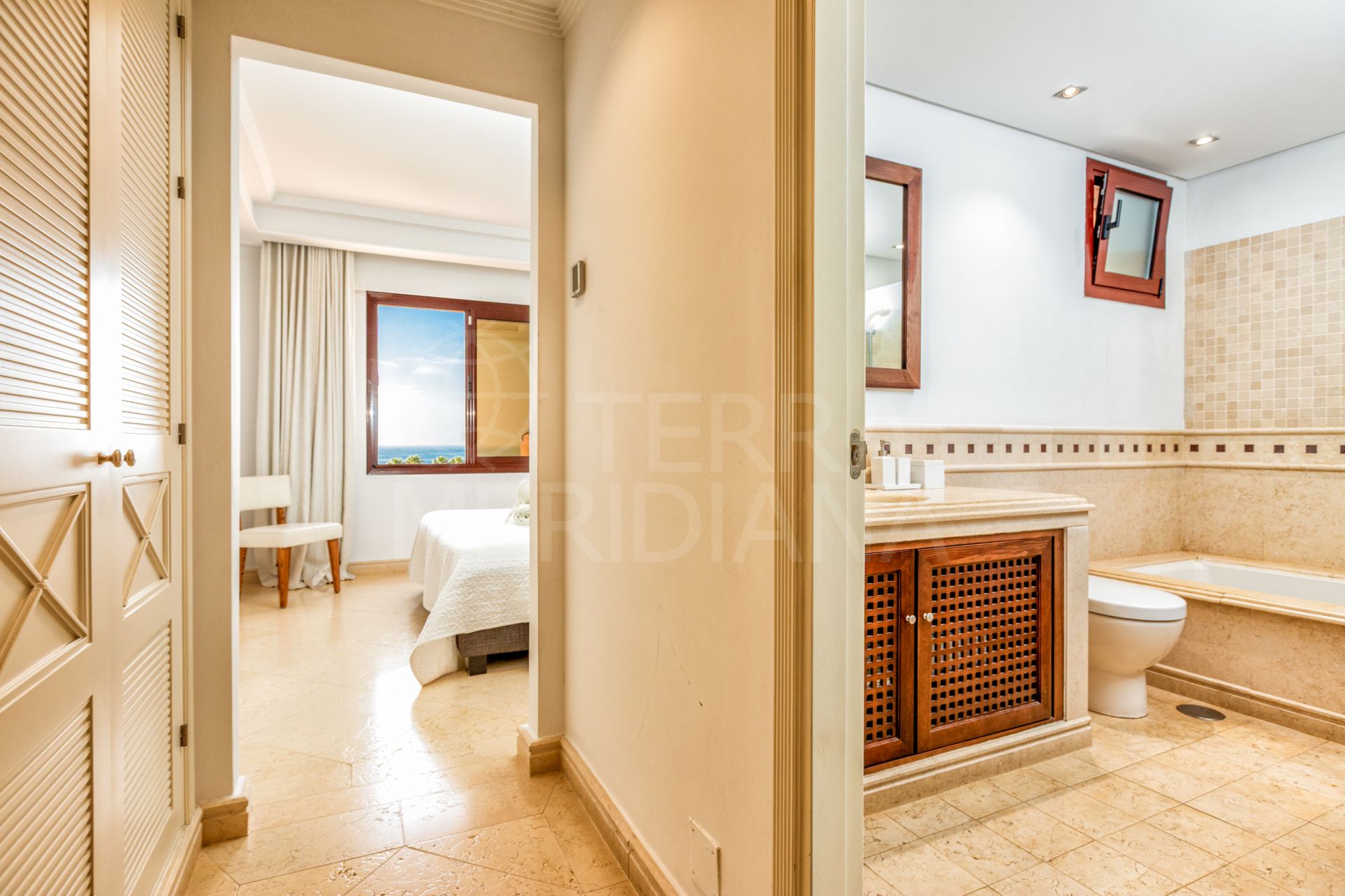 Penthouse in Los Granados del Mar, Estepona