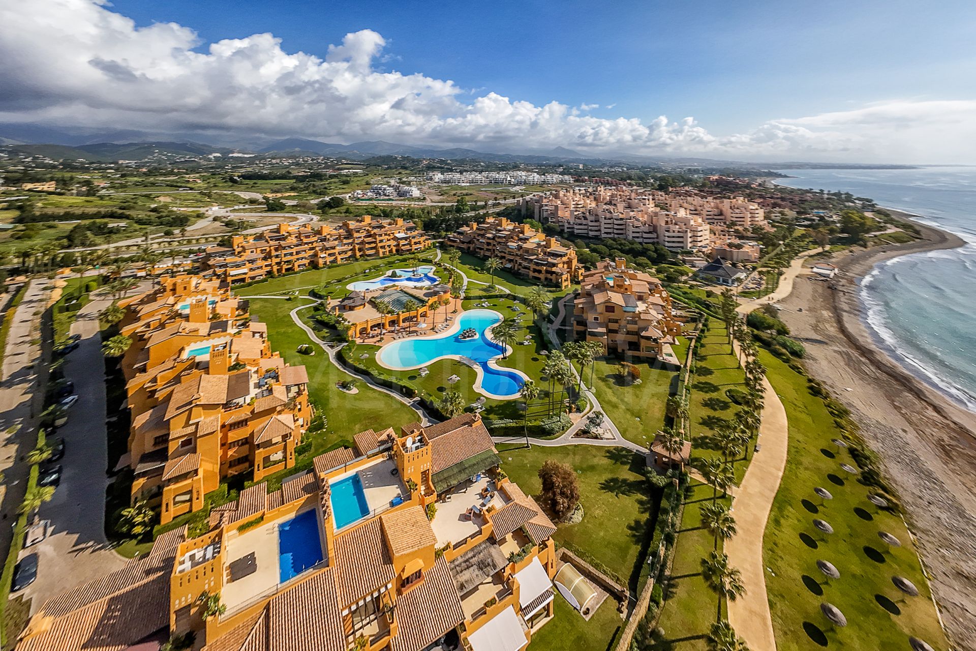 Penthouse in Los Granados del Mar, Estepona