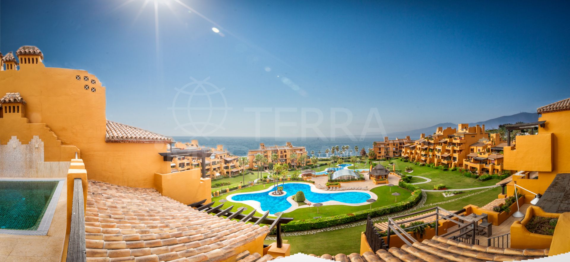 Penthouse in Los Granados del Mar, Estepona