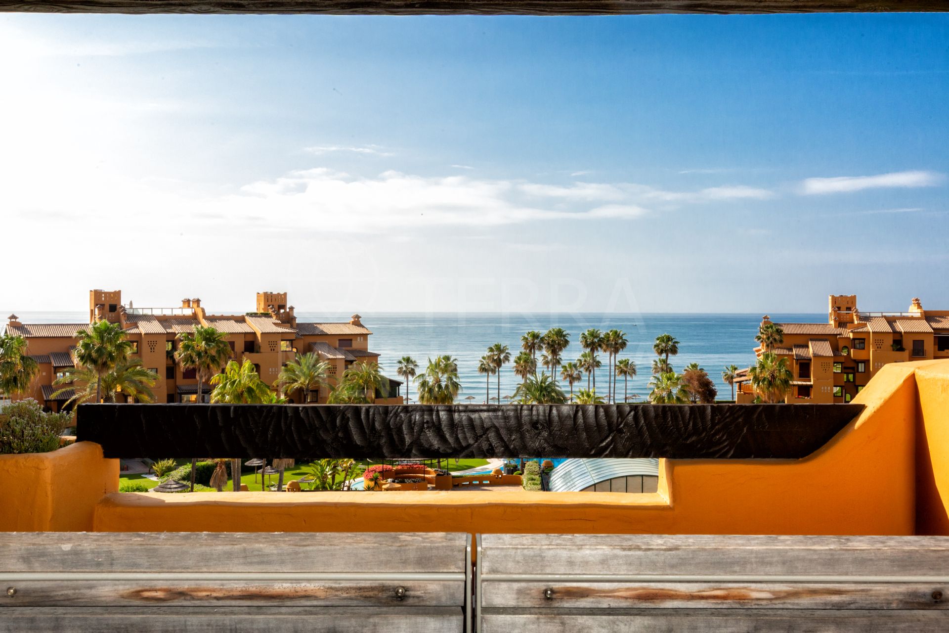 Penthouse in Los Granados del Mar, Estepona
