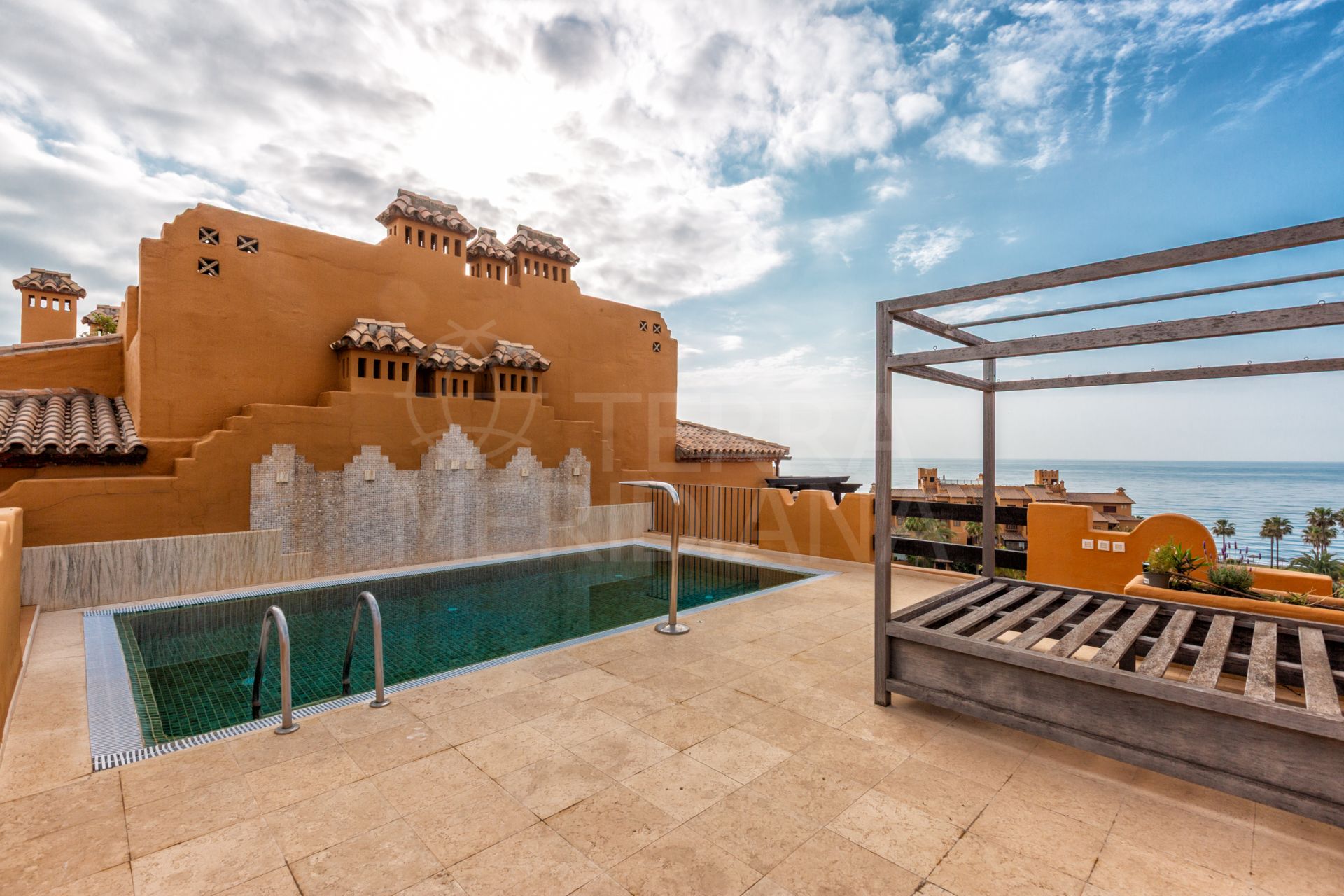 Penthouse in Los Granados del Mar, Estepona