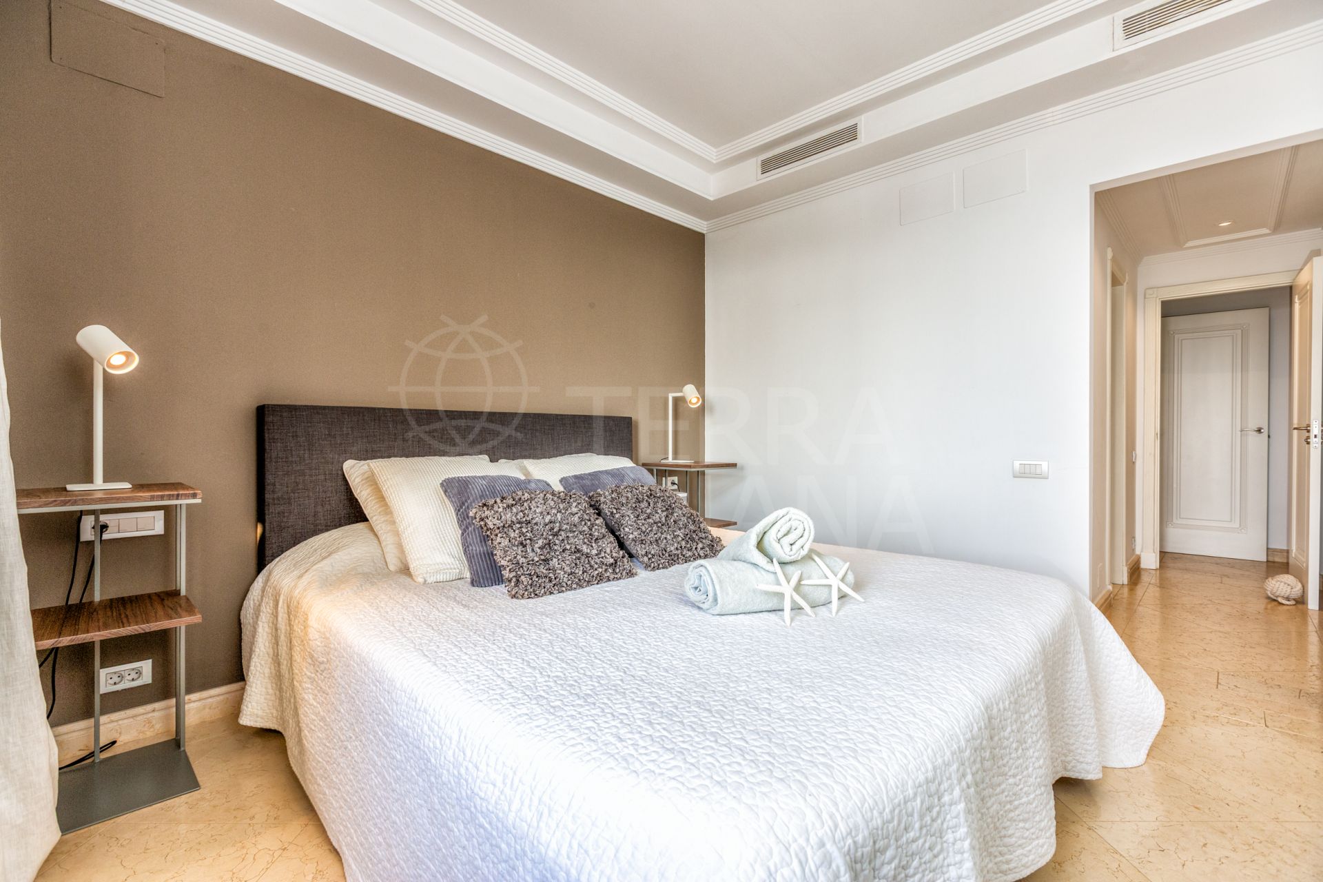 Penthouse in Los Granados del Mar, Estepona