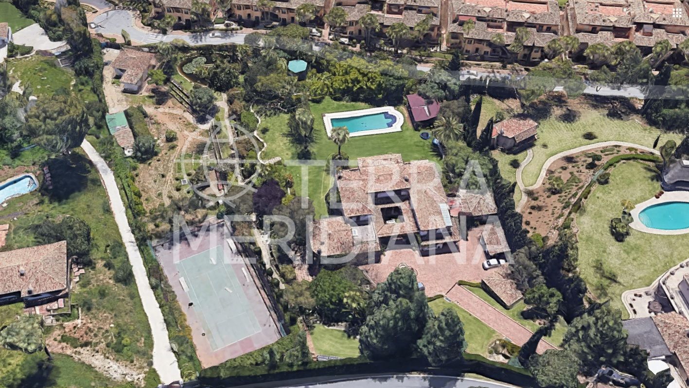 Plot in Cascada de Camojan, Marbella