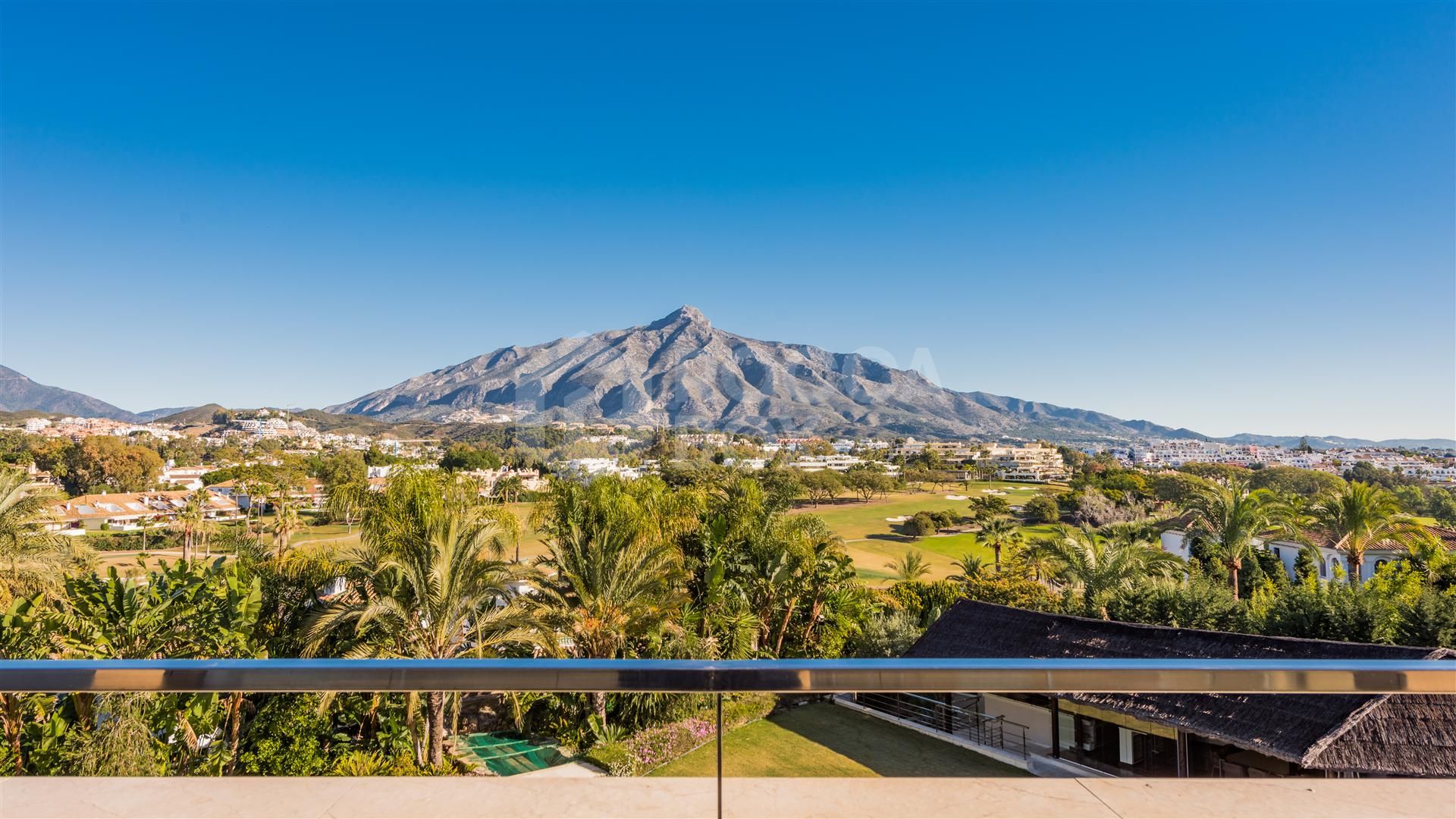 Luxury villa for sale in Las Brisas, Nueva Andalucia, Marbella