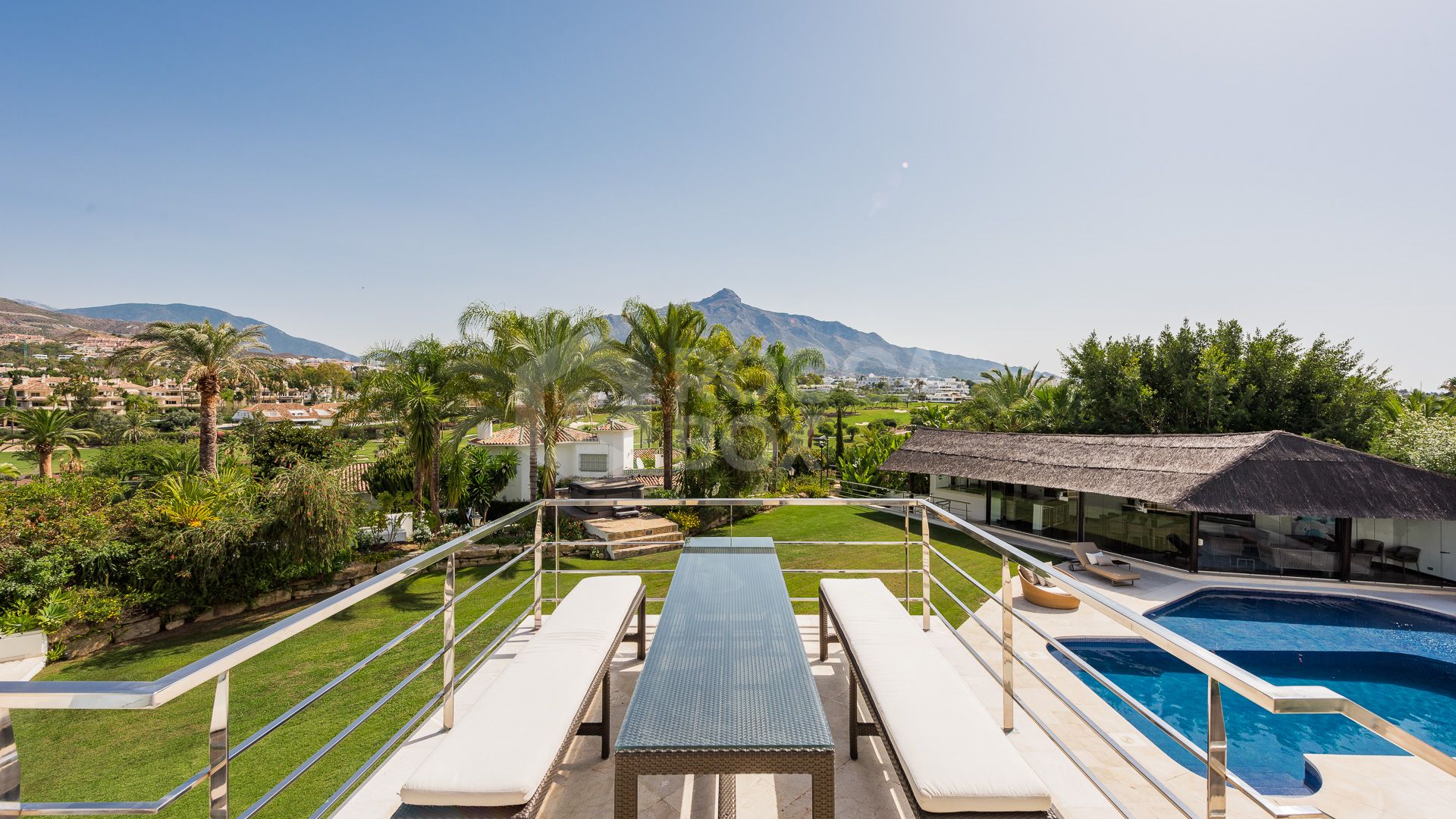 Luxury villa for sale in Las Brisas, Nueva Andalucia, Marbella