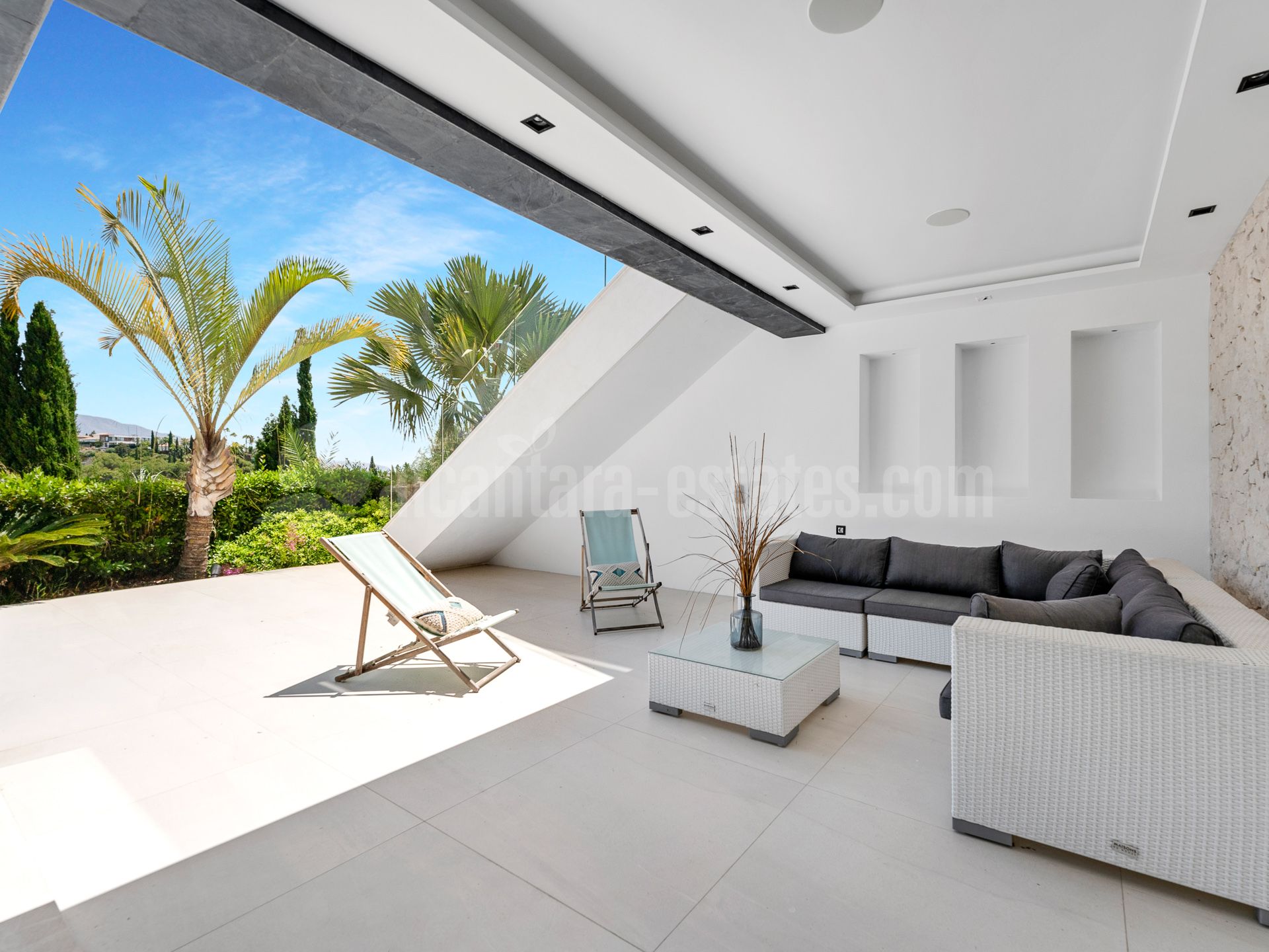 Villa in Los Flamingos Golf, Benahavis