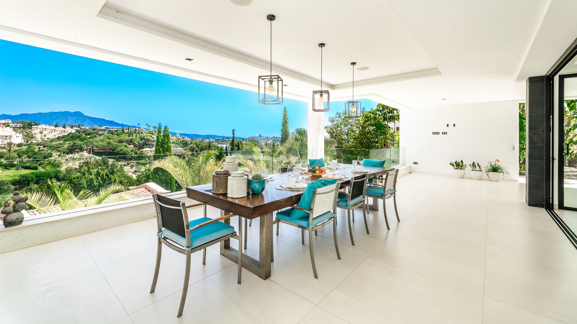 Villa en Los Flamingos Golf, Benahavis