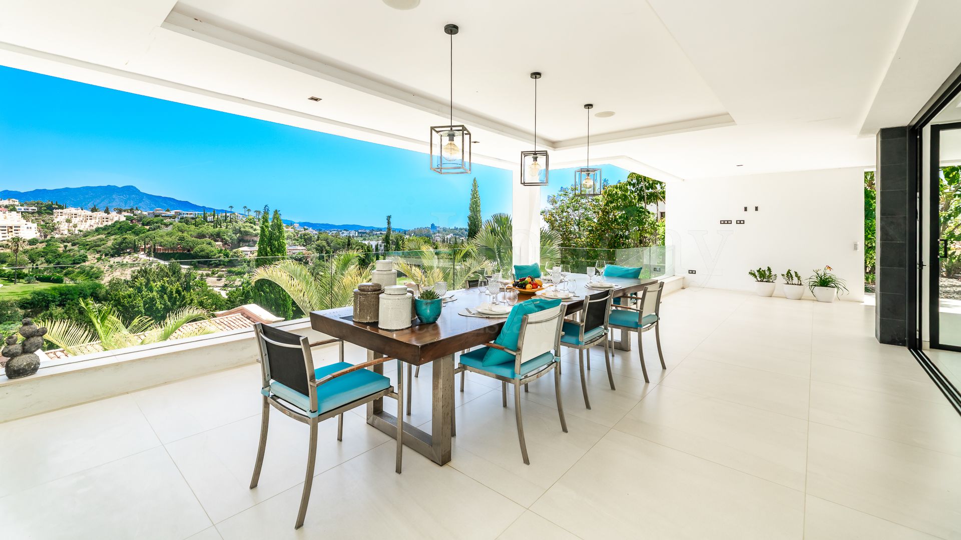 Villa en Los Flamingos Golf, Benahavis