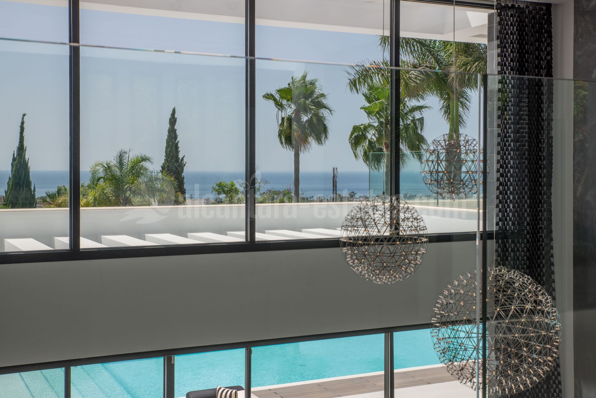 Villa in Los Flamingos Golf, Benahavis