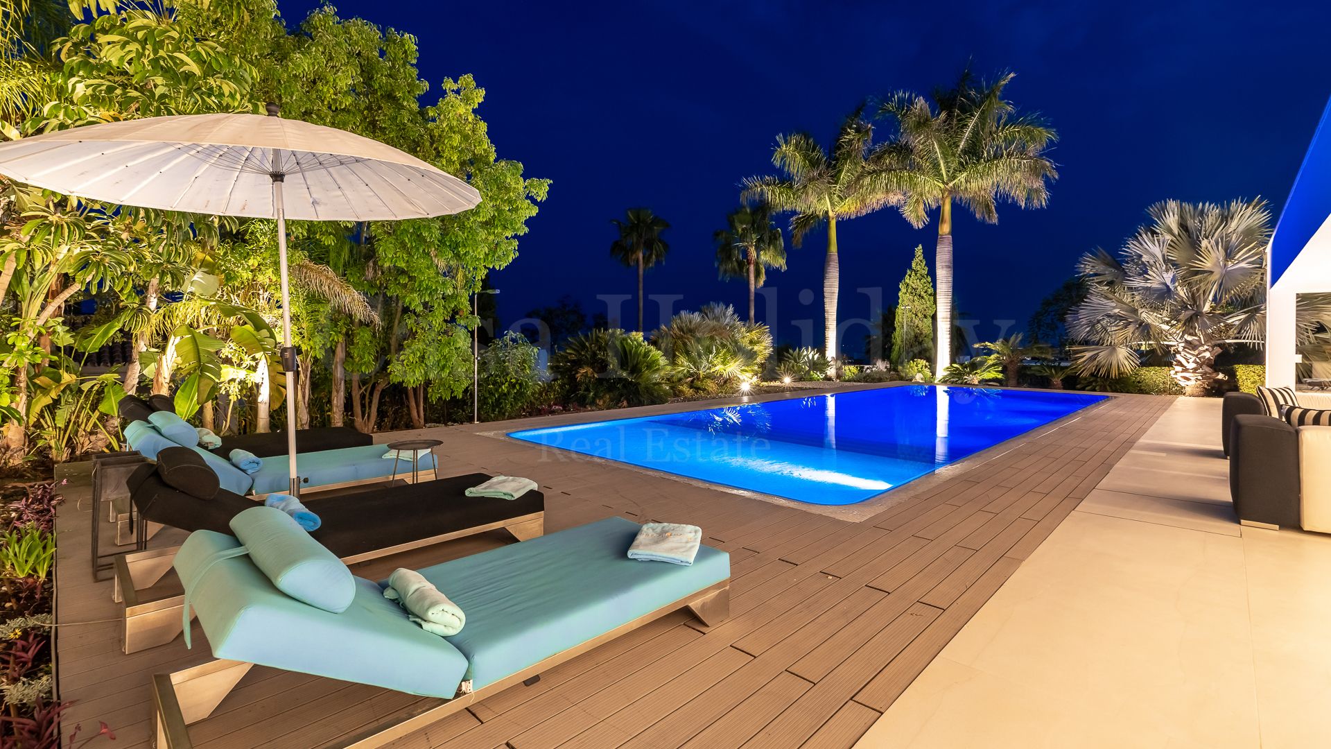 Villa en Los Flamingos Golf, Benahavis