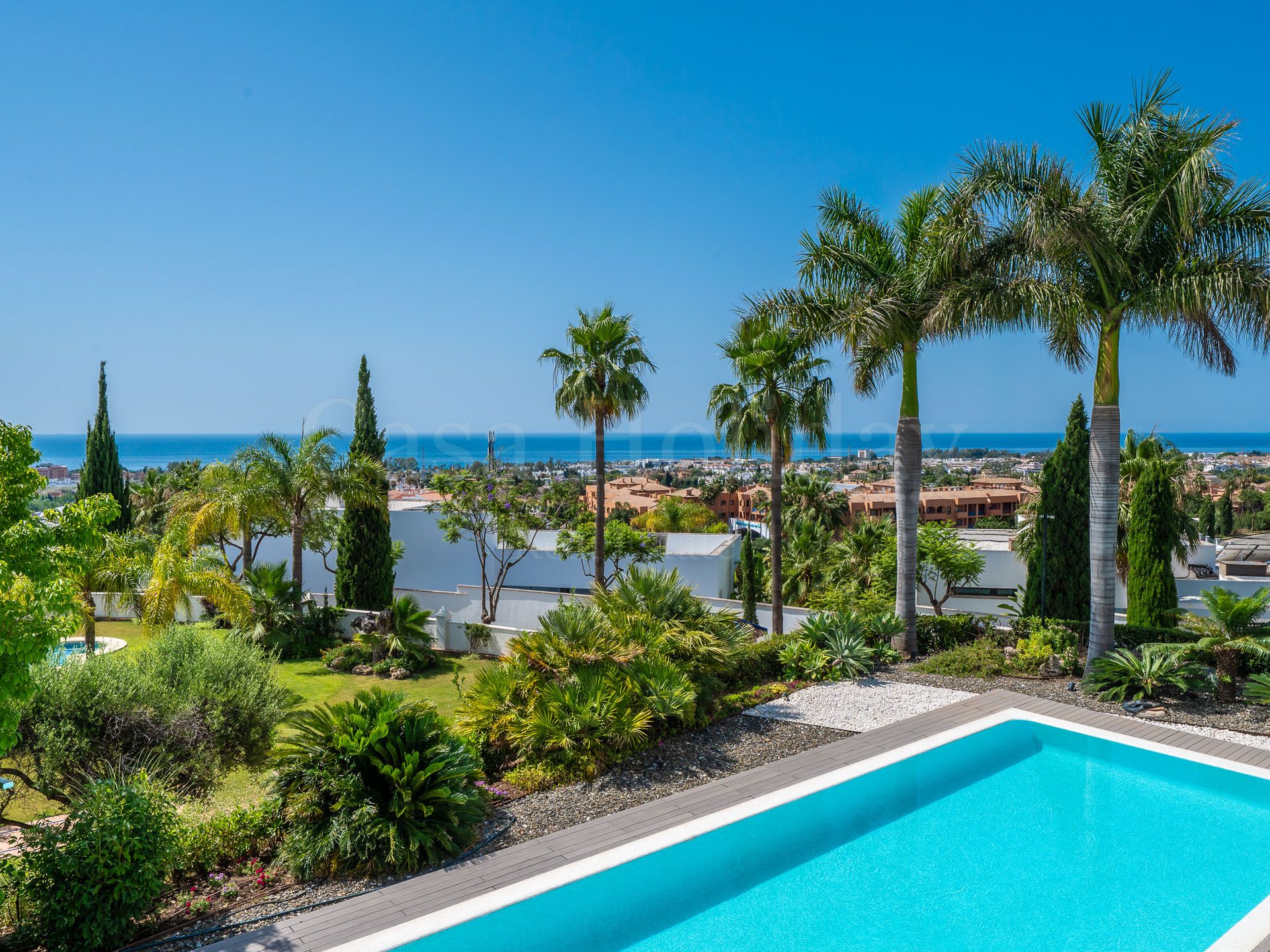 Villa en Los Flamingos Golf, Benahavis