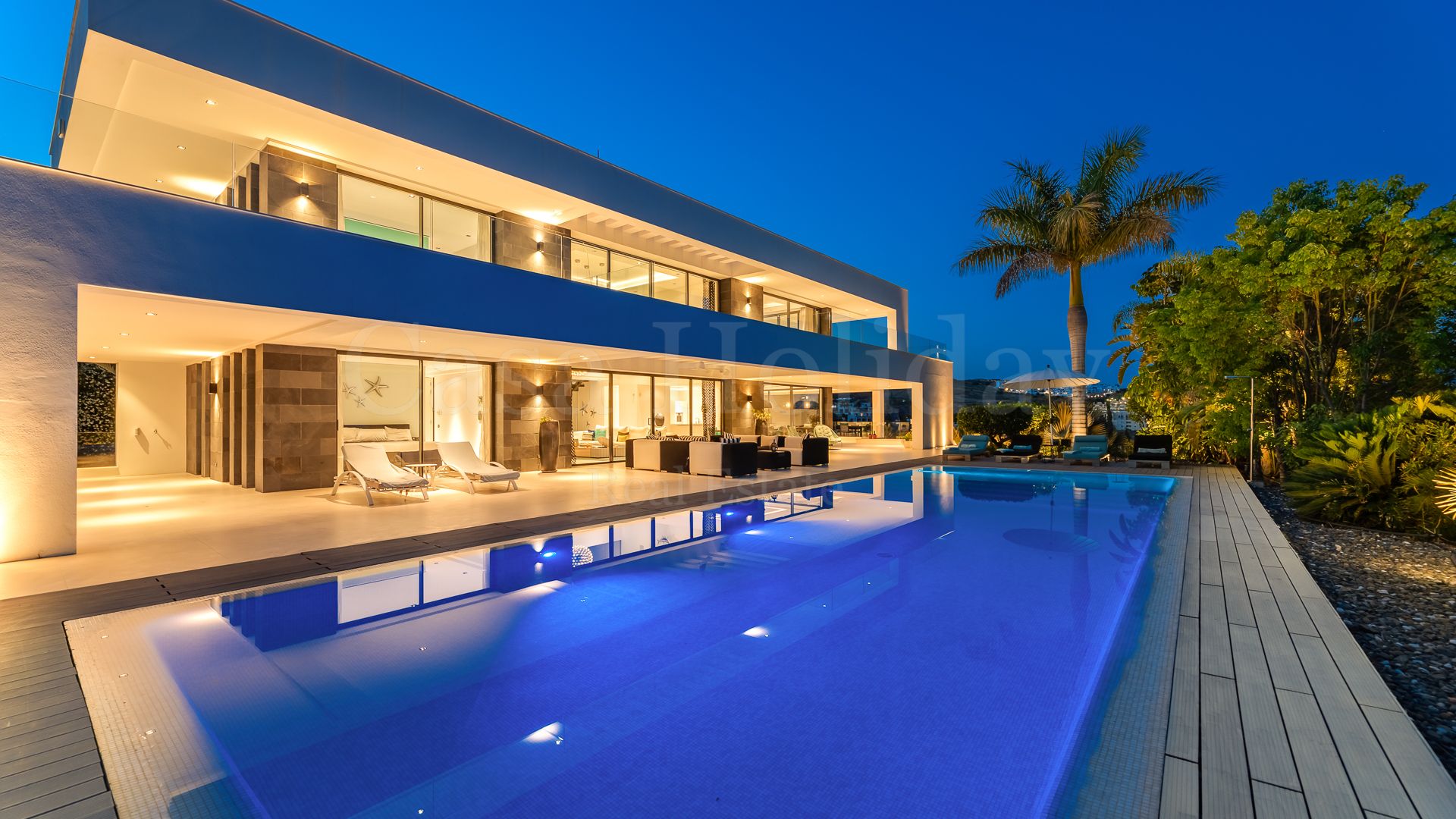 Villa en Los Flamingos Golf, Benahavis