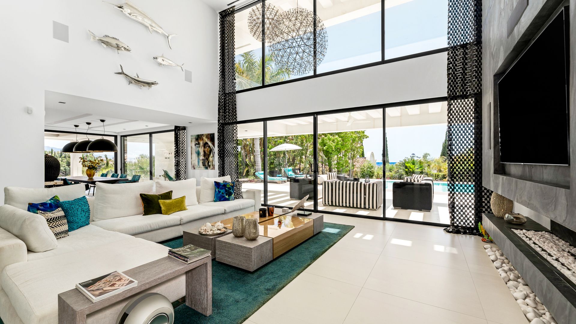 Villa in Los Flamingos Golf, Benahavis