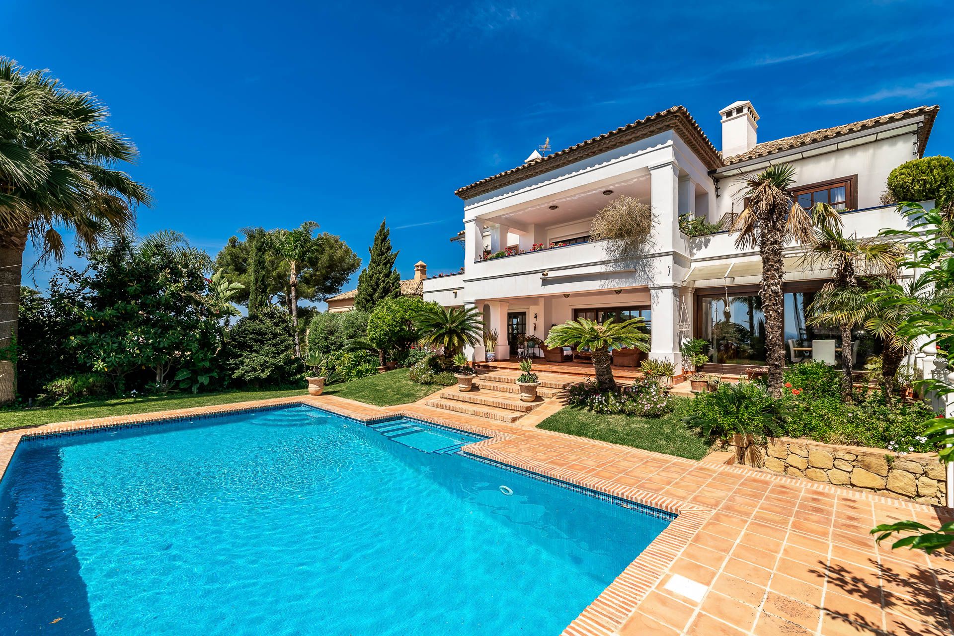 Villa with breathtaking views in Altos Reales | Engel & Völkers Marbella