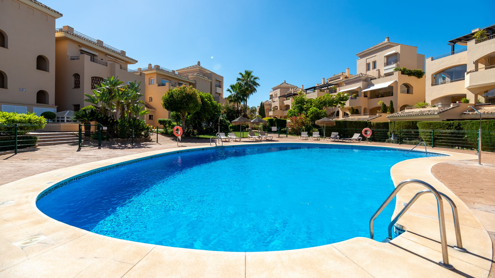 Bright apartment in sought-after complex close to amenities | Engel & Völkers Marbella