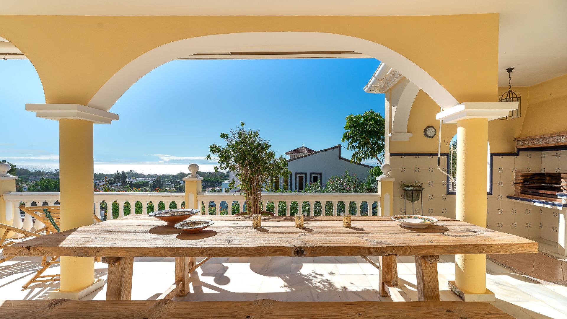 Family Villa with panoramic sea view | Engel & Völkers Marbella