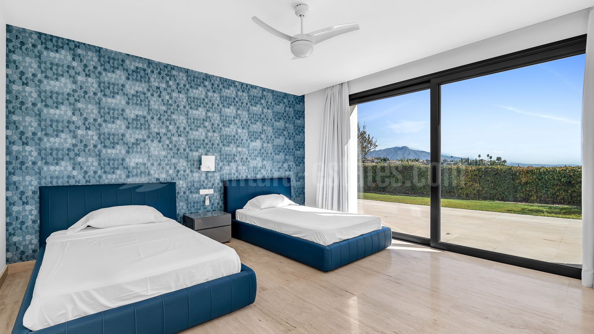 Villa in Los Flamingos Golf, Benahavis