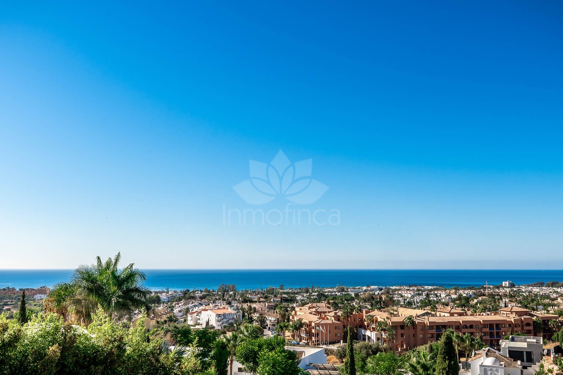 Villa in Los Flamingos Golf, Benahavis