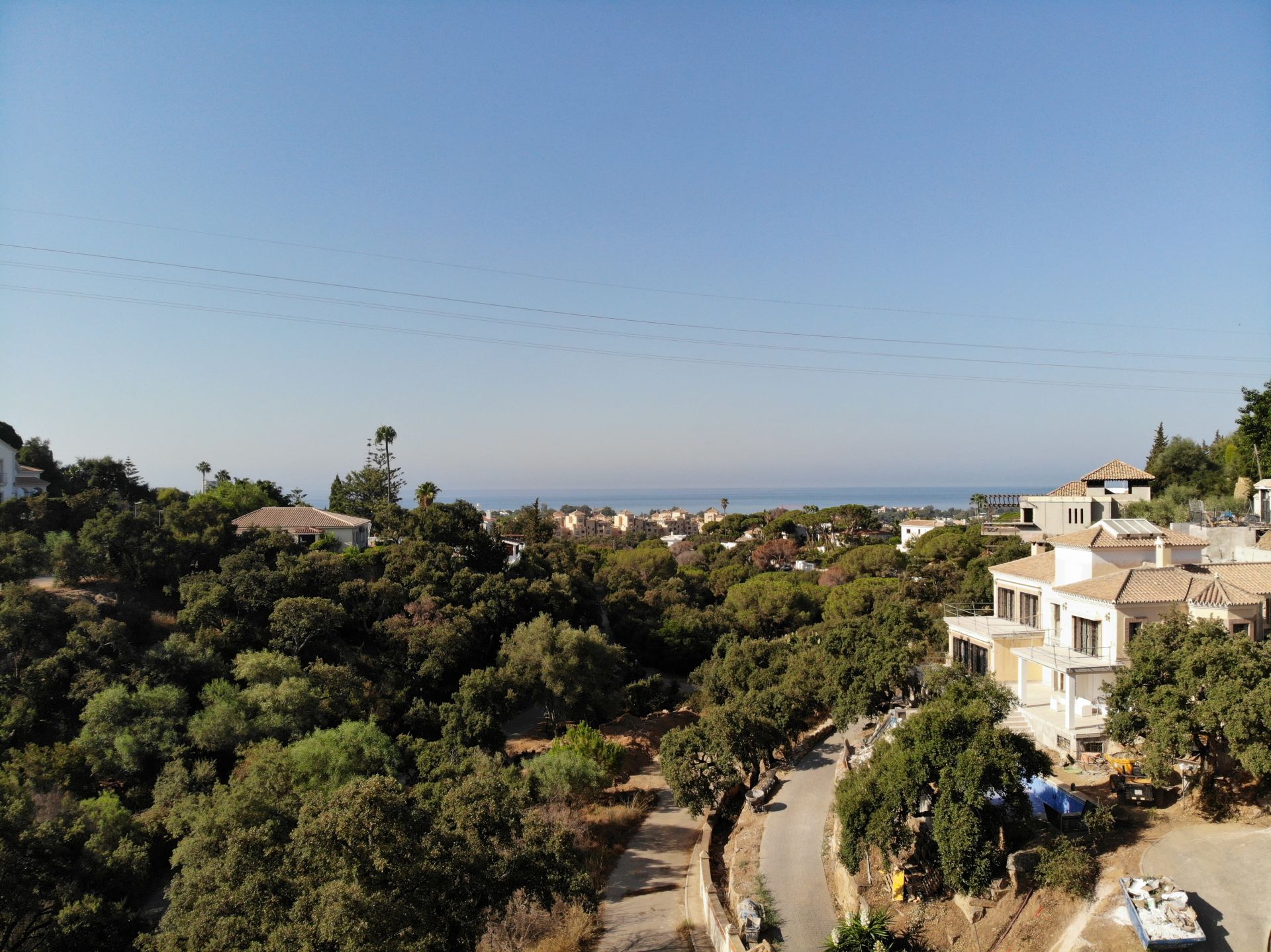 Huge Plot in Elviria close to the Santa Maria golf course | Engel & Völkers Marbella