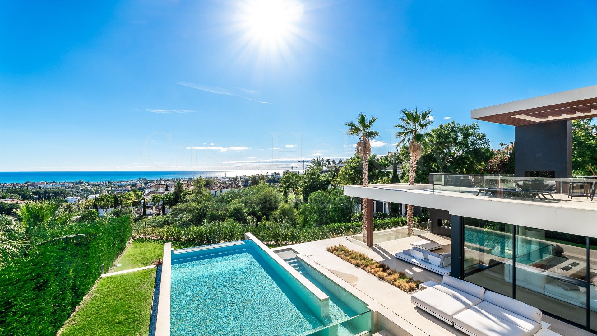 Villa en Los Flamingos Golf, Benahavis