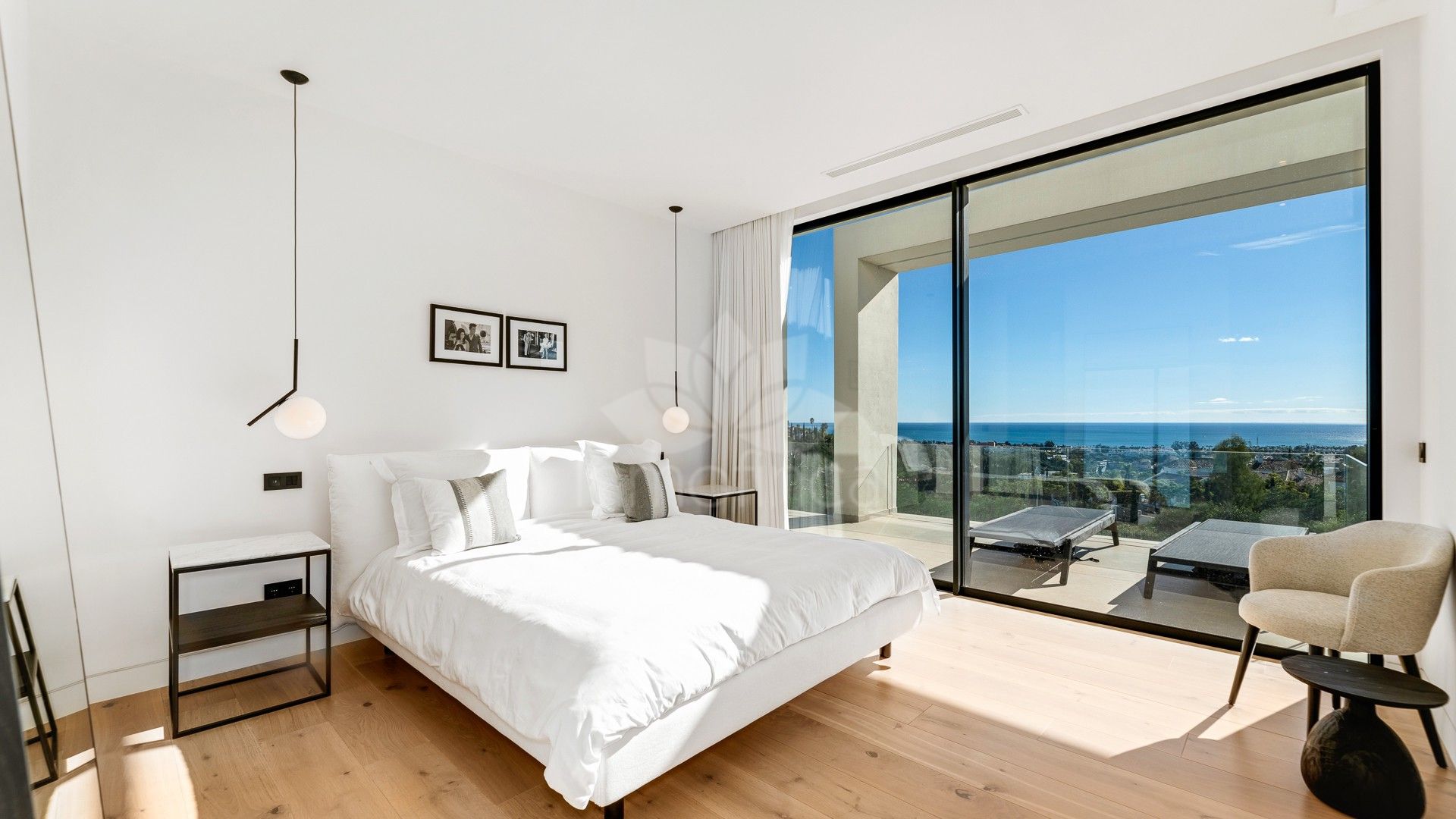 Villa in Los Flamingos Golf, Benahavis