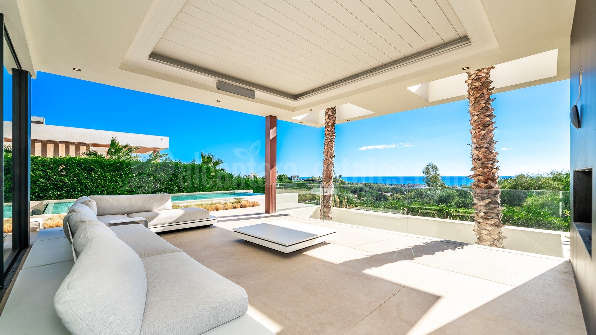 Villa in Los Flamingos Golf, Benahavis