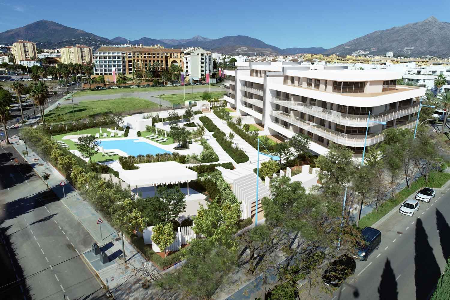 Exceptional investment opportunity: Exquisite residential beachside haven | Engel & Völkers Marbella