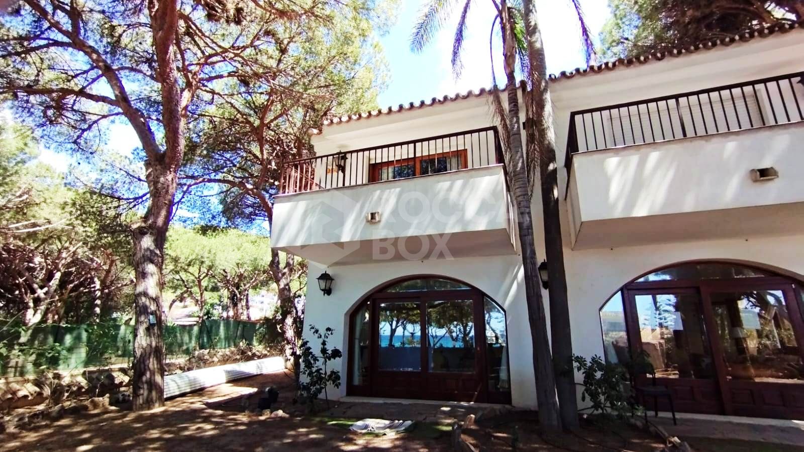 Grand Beachside Villa for renovation in Marbella East