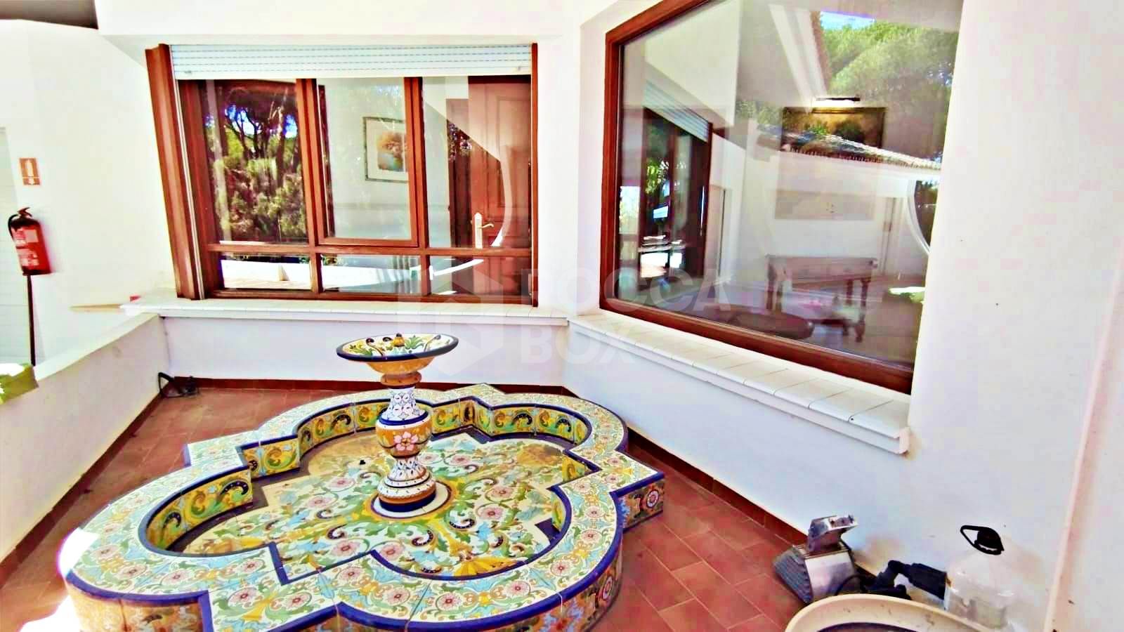 Grand Beachside Villa for renovation in Marbella East
