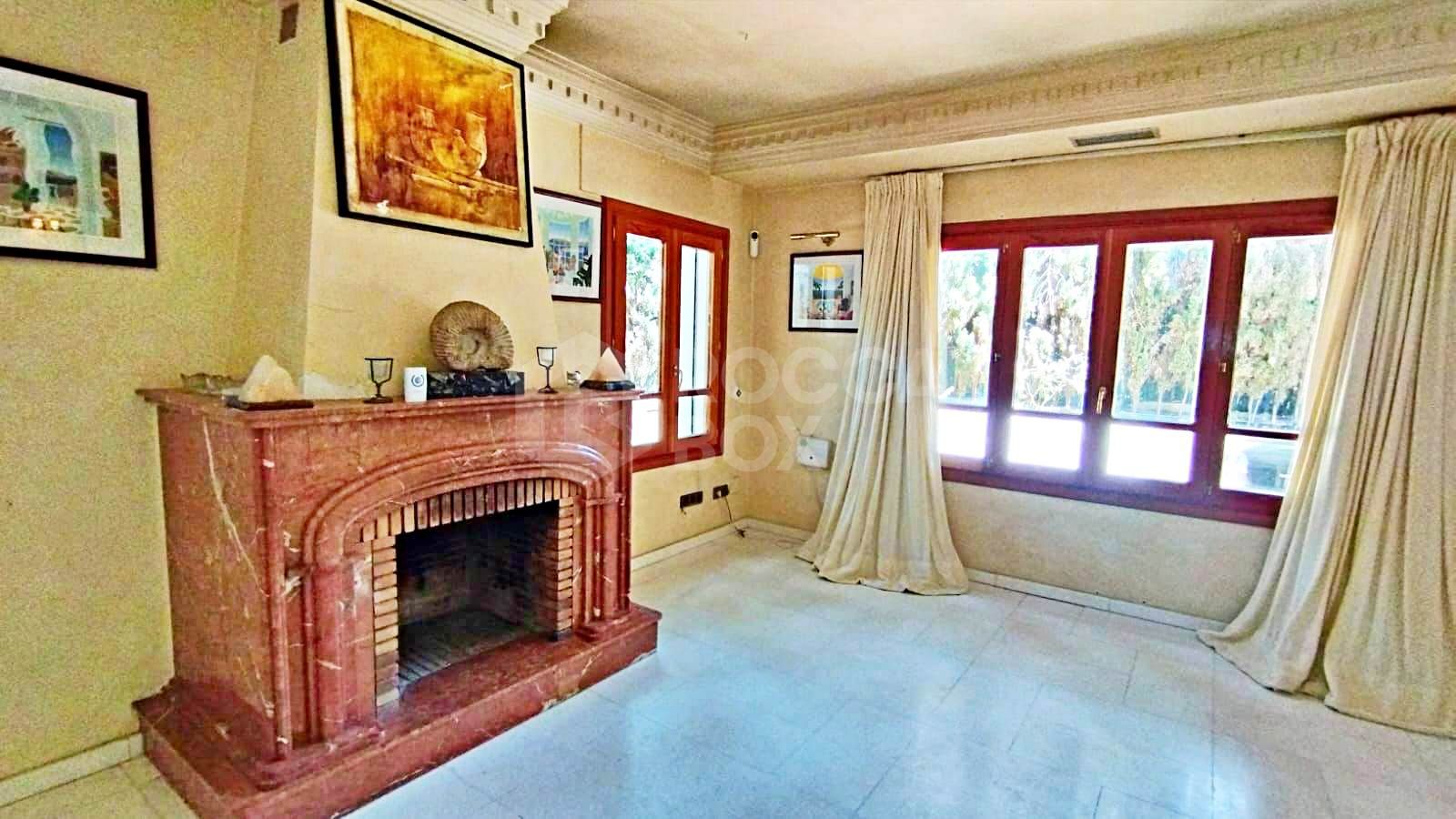 Grand Beachside Villa for renovation in Marbella East