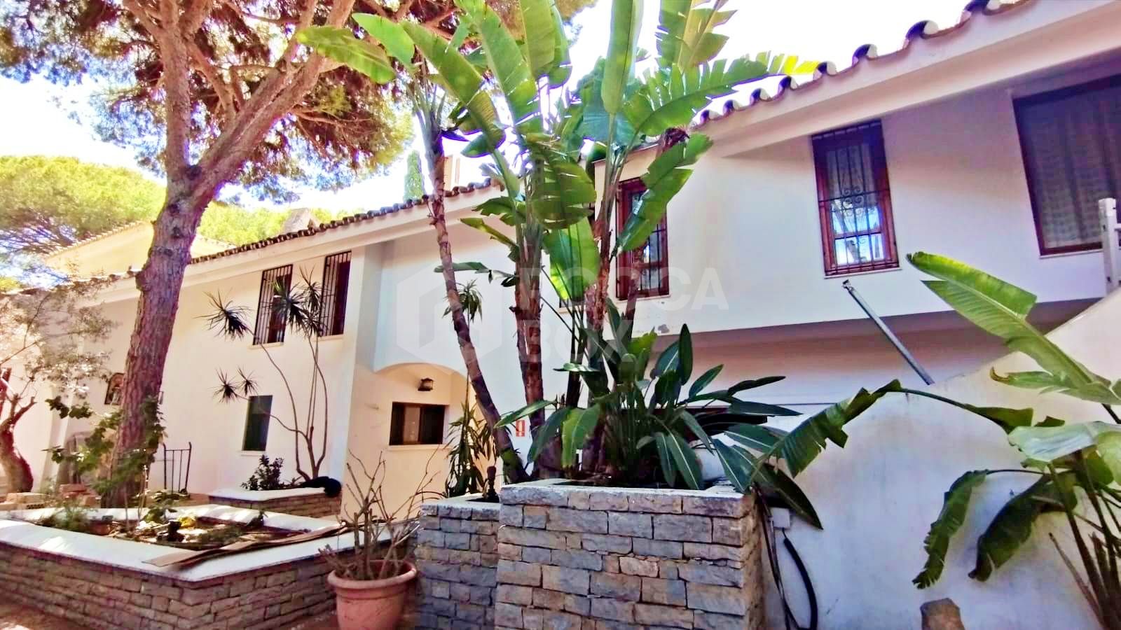 Grand Beachside Villa for renovation in Marbella East