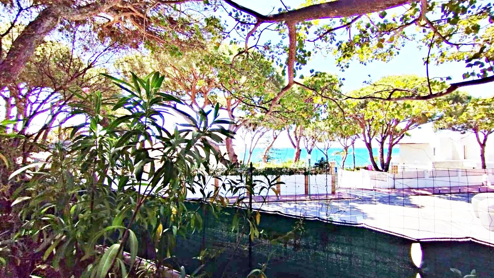 Grand Beachside Villa for renovation in Marbella East