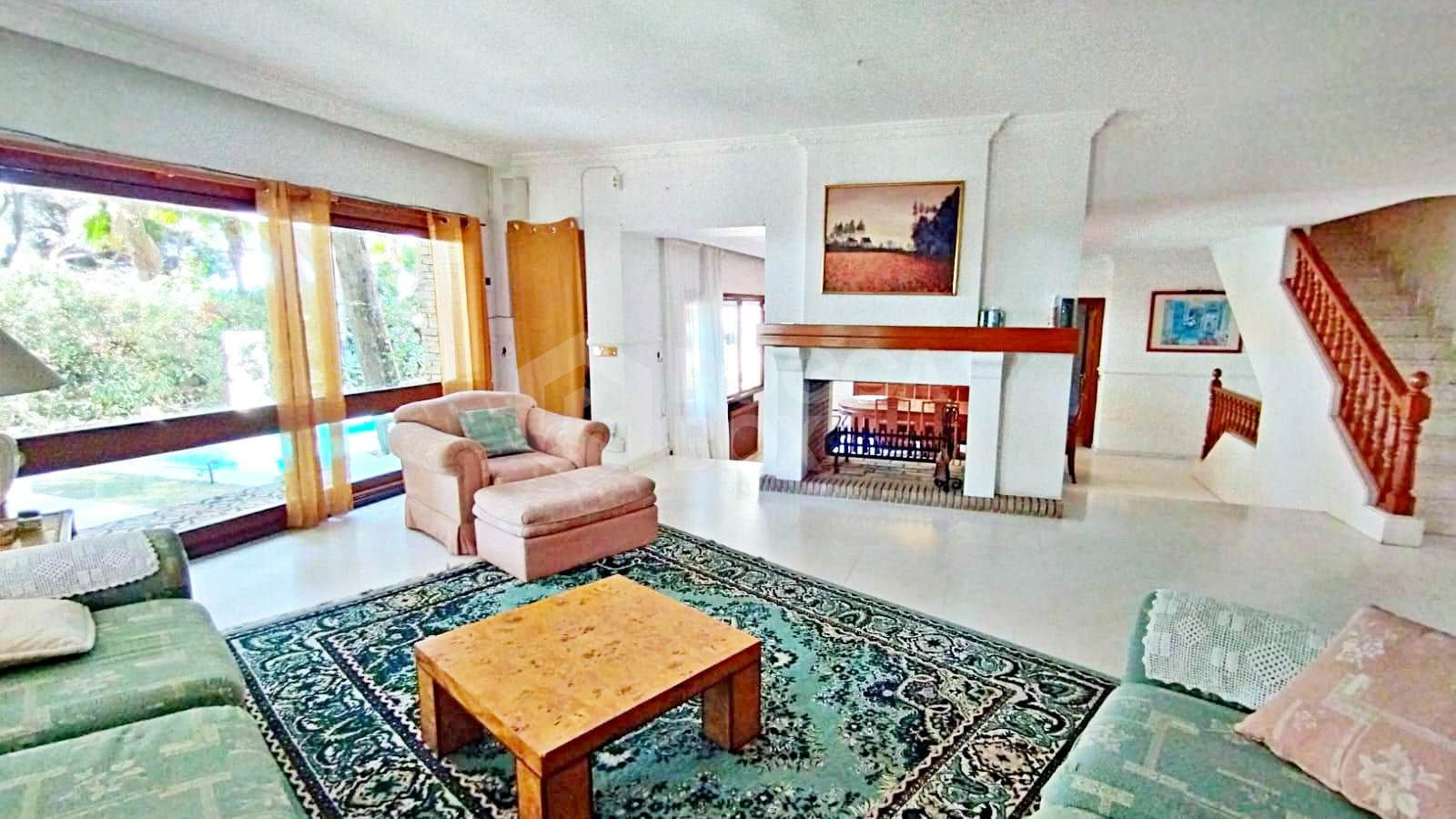 Grand Beachside Villa for renovation in Marbella East