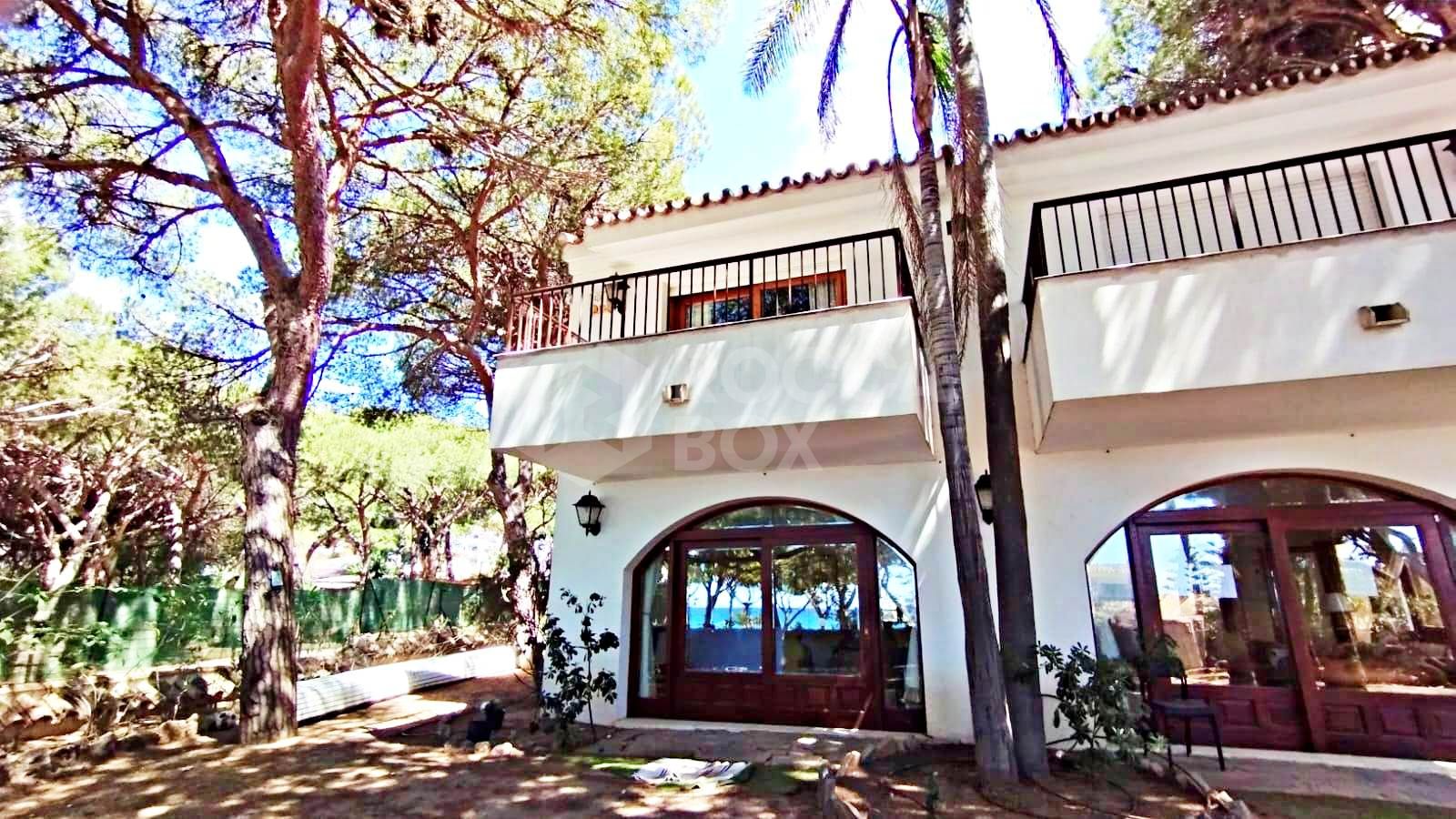 Grand Beachside Villa for renovation in Marbella East
