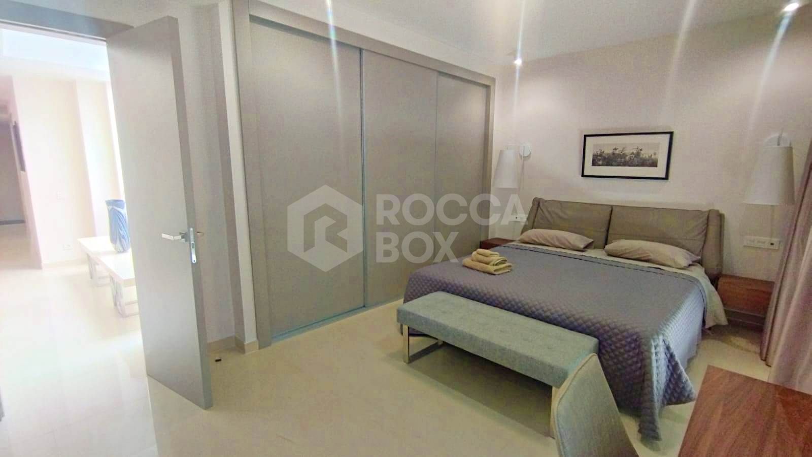 Premium Residence on the seafront in Puerto Banús. Marbella.