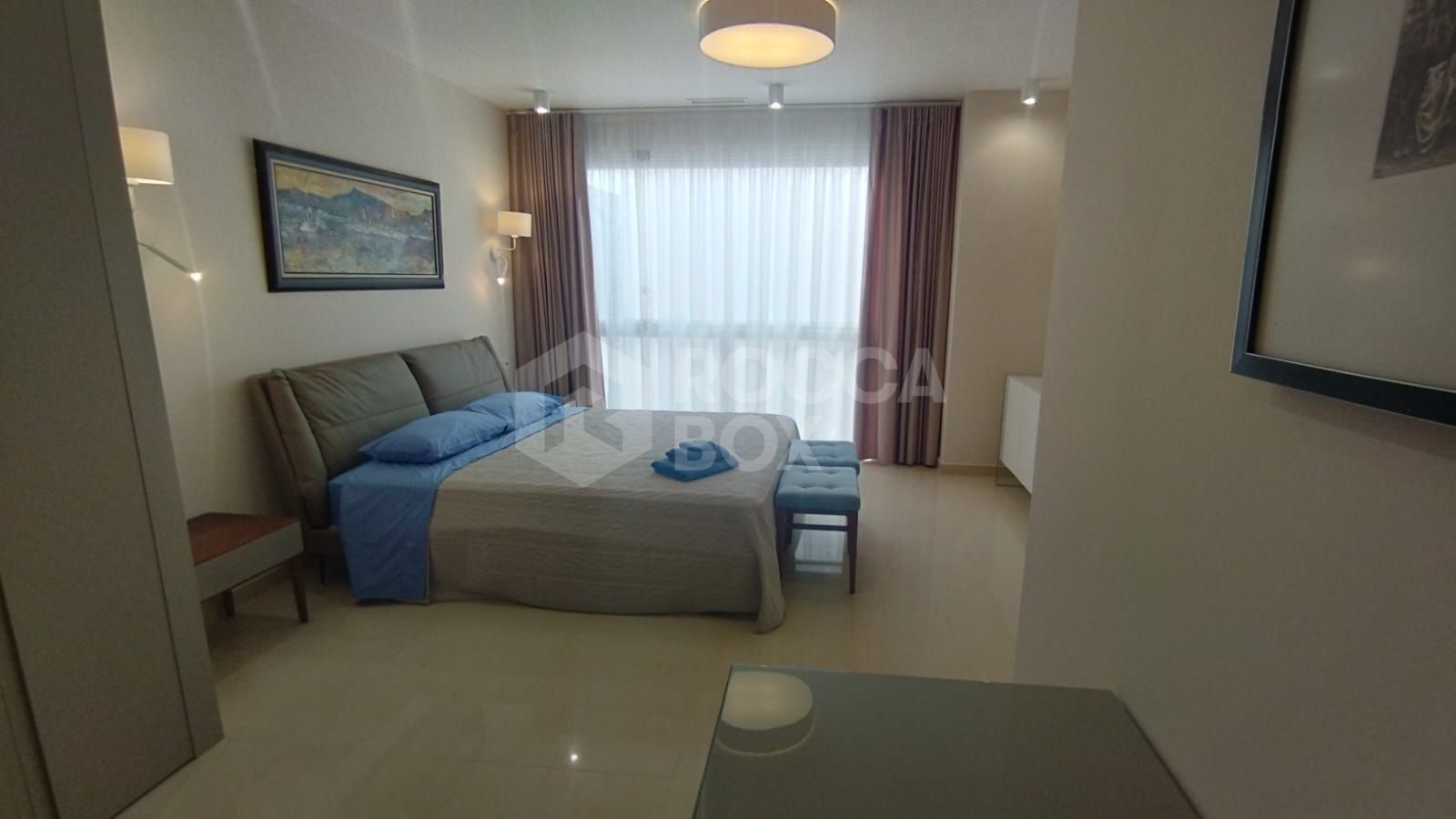 Premium Residence on the seafront in Puerto Banús. Marbella.
