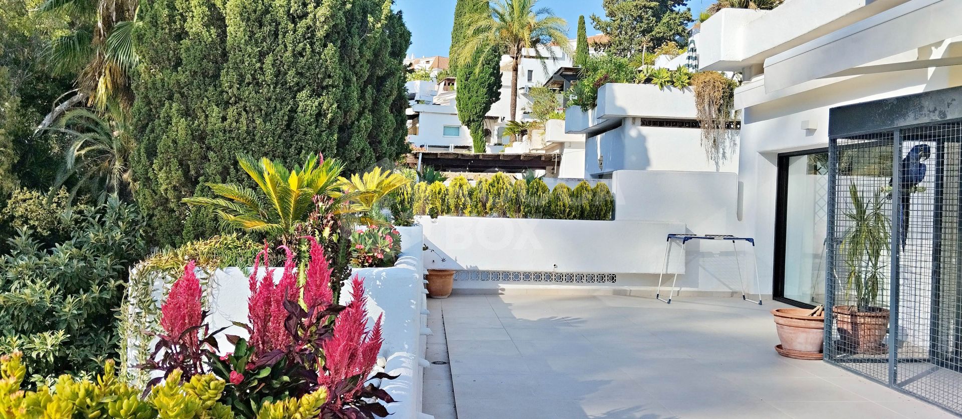 Elegant apartment in King Hills , Marbella Golden Mile