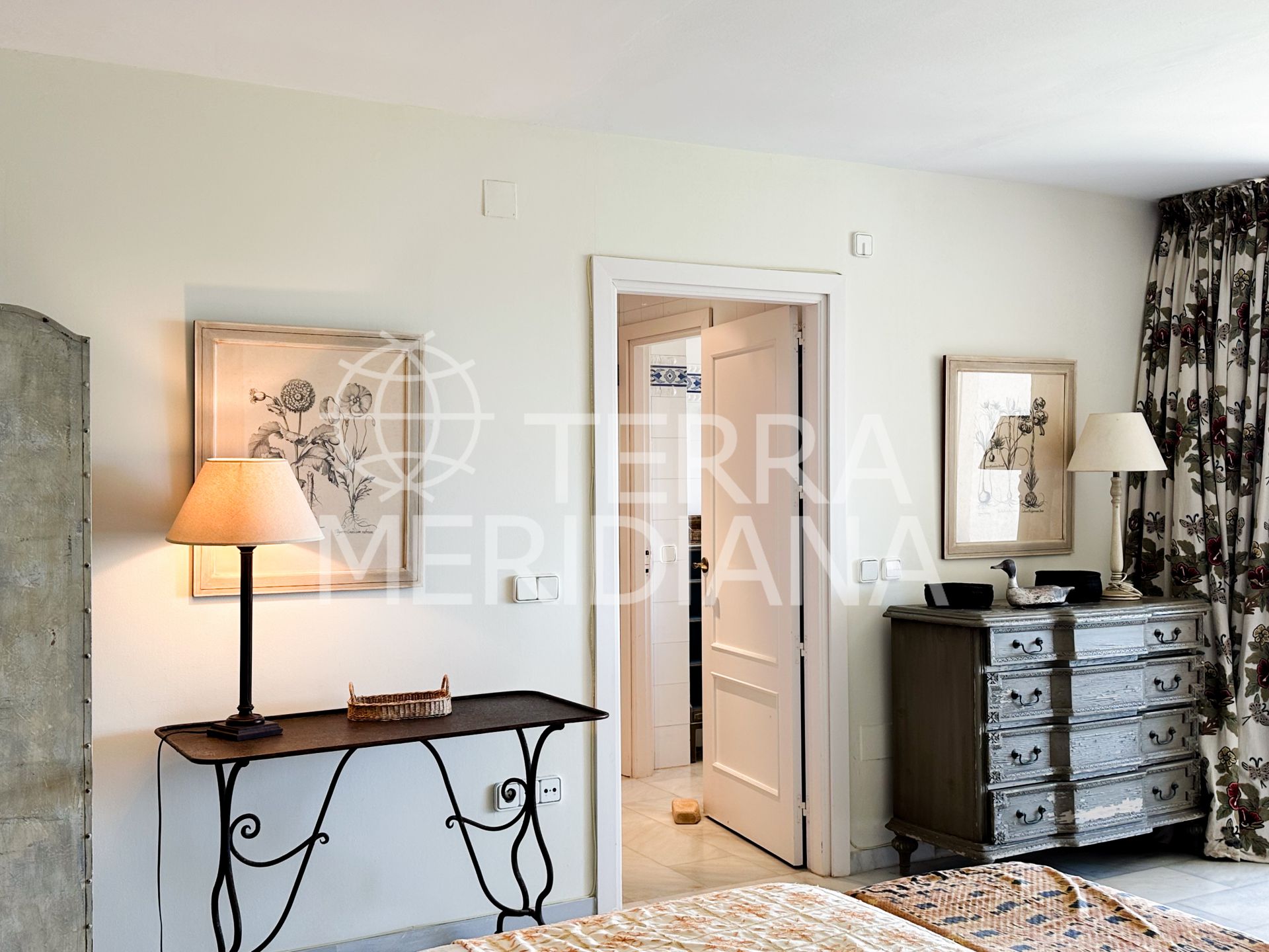 Semi Detached House in Los Lacasitos, Sotogrande