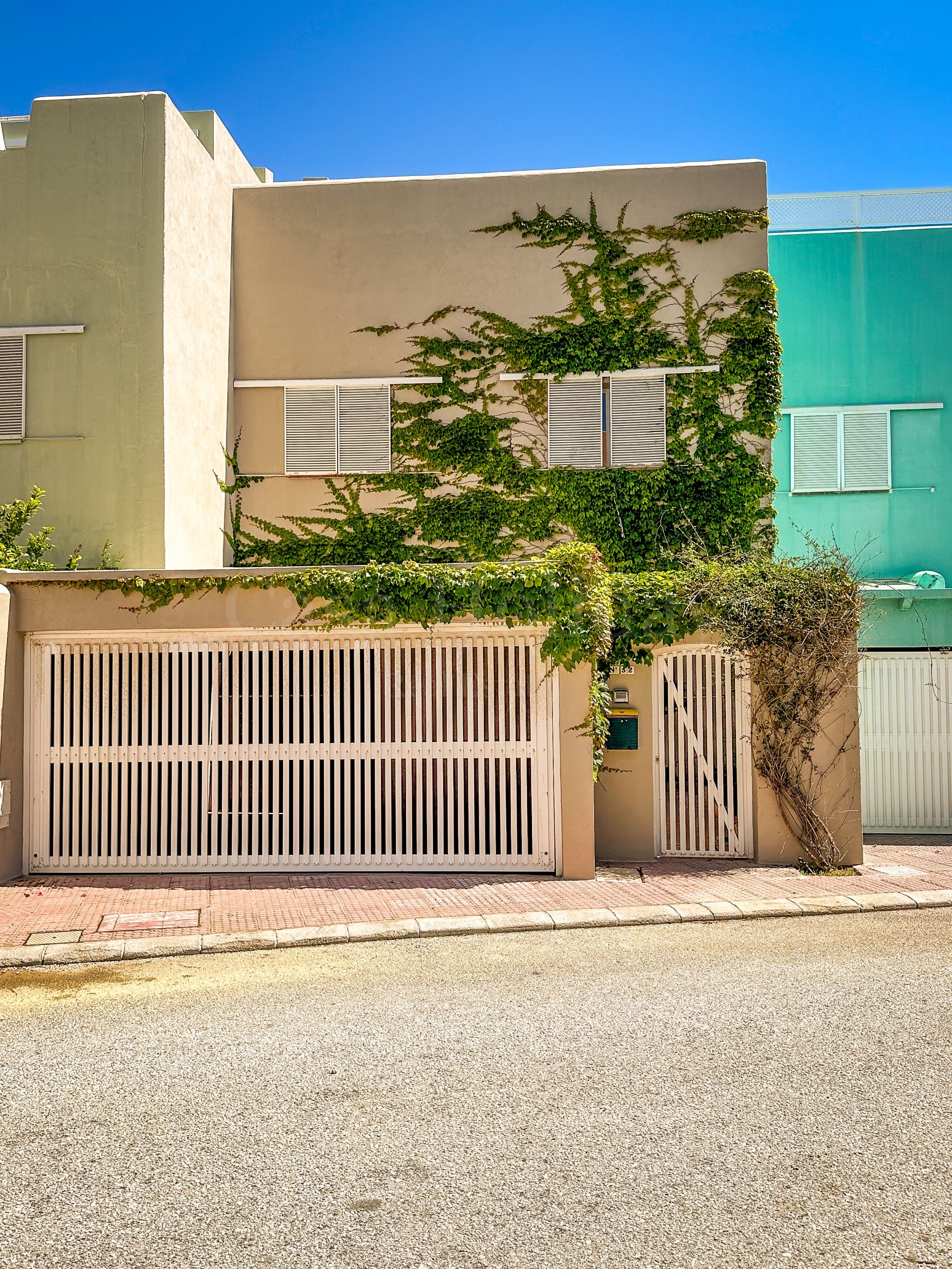 Semi Detached House in Los Lacasitos, Sotogrande