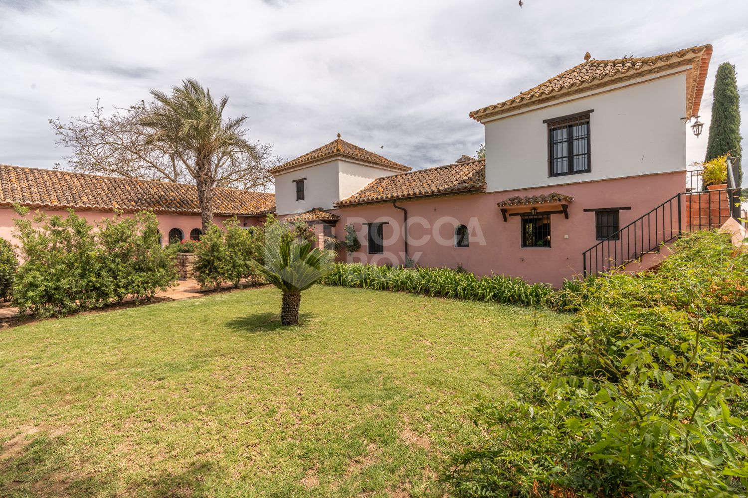 Stunning Equestrian Estate Near Sotogrande