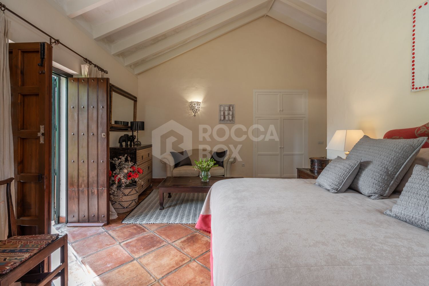 Stunning Equestrian Estate Near Sotogrande