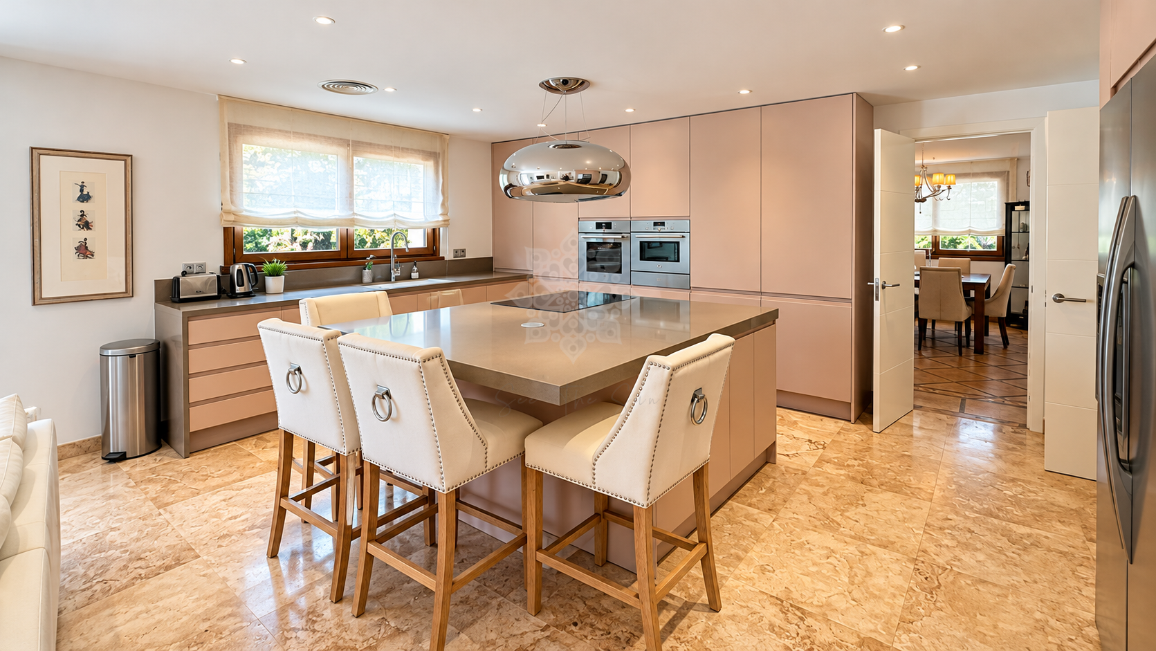 Villa in Sotogrande Costa, Sotogrande