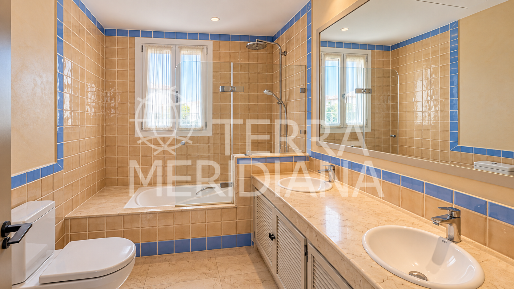 Villa in La Reserva, Sotogrande